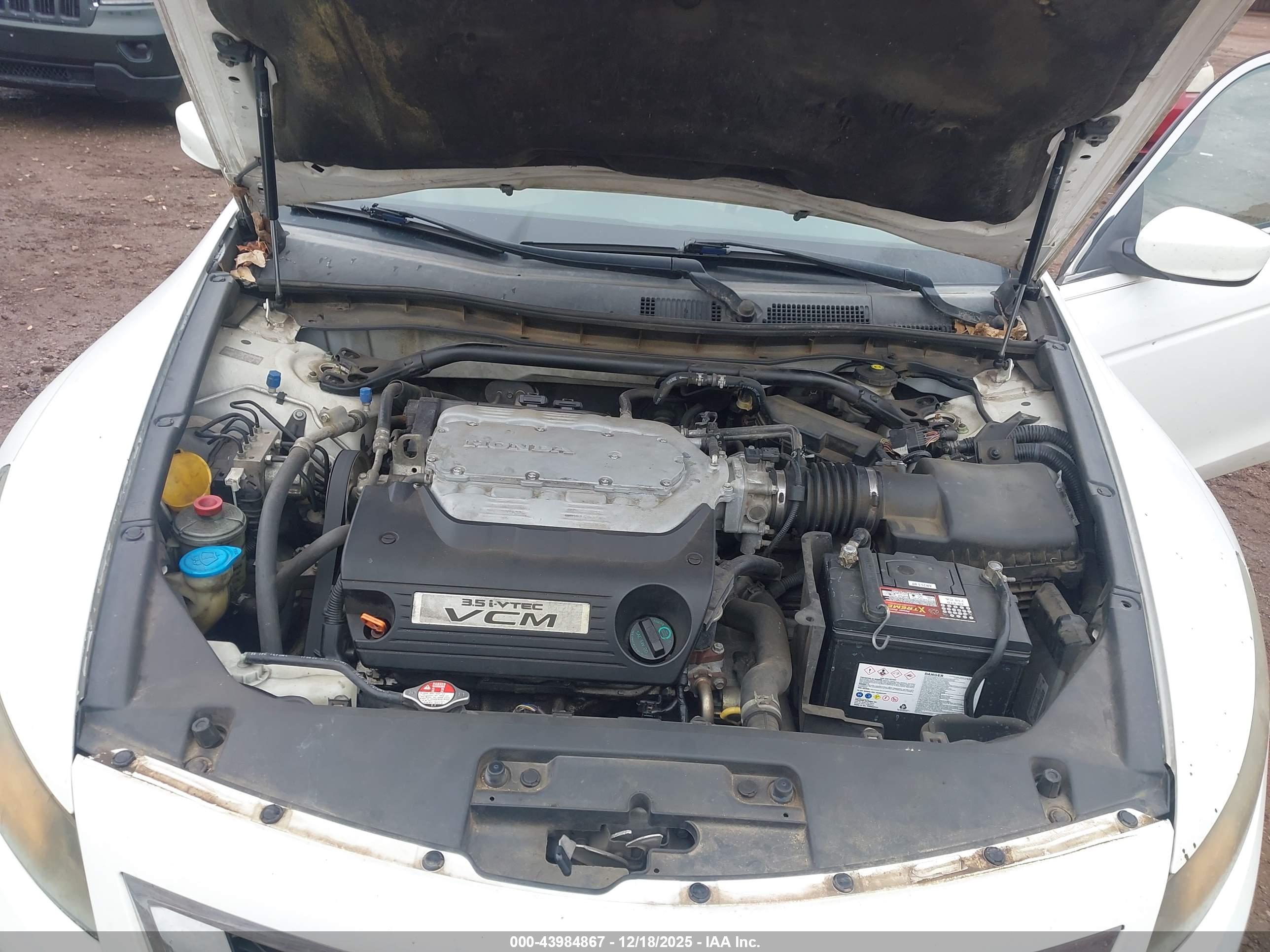HONDA ACCORD image 10