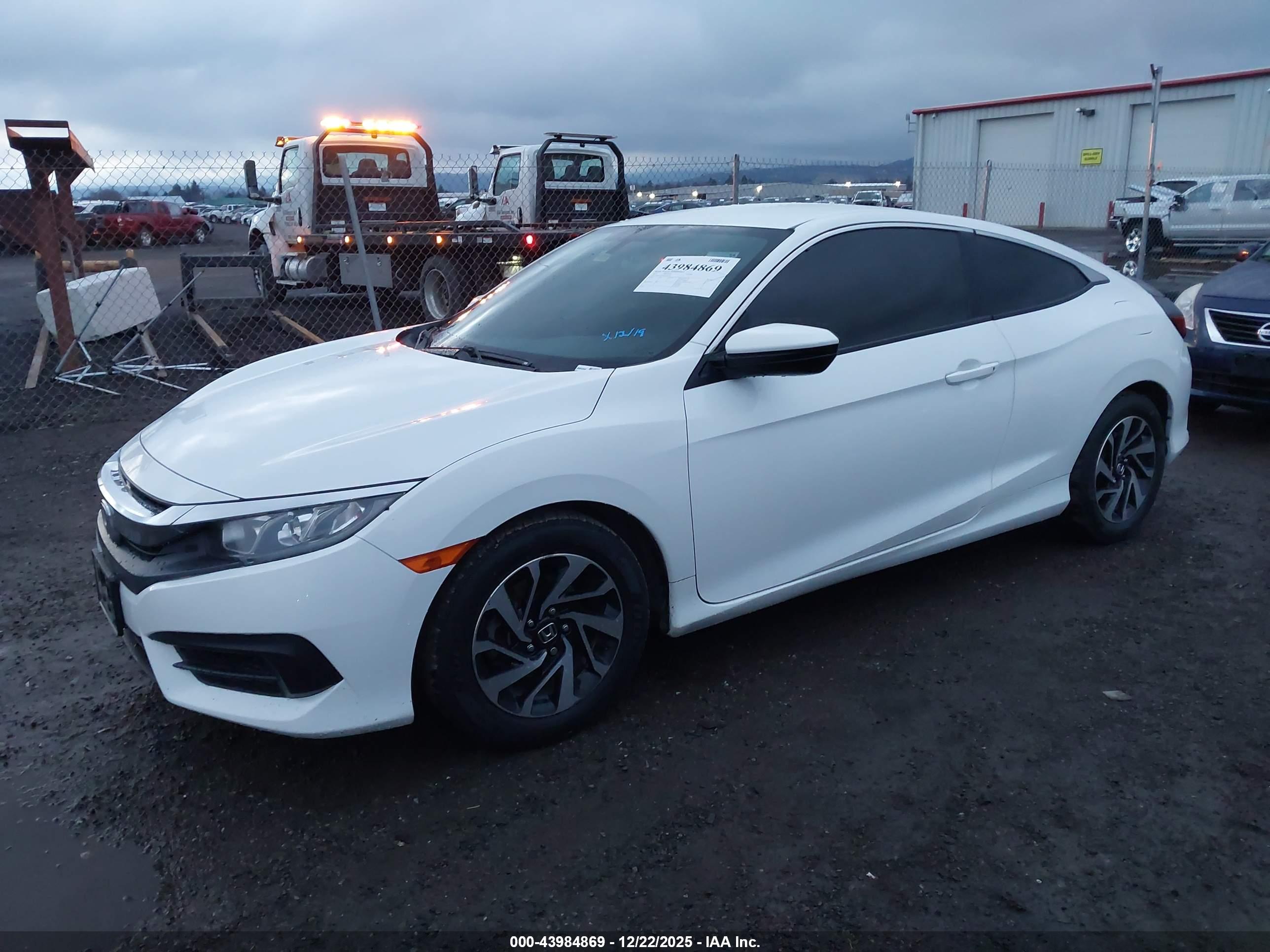HONDA CIVIC image 2