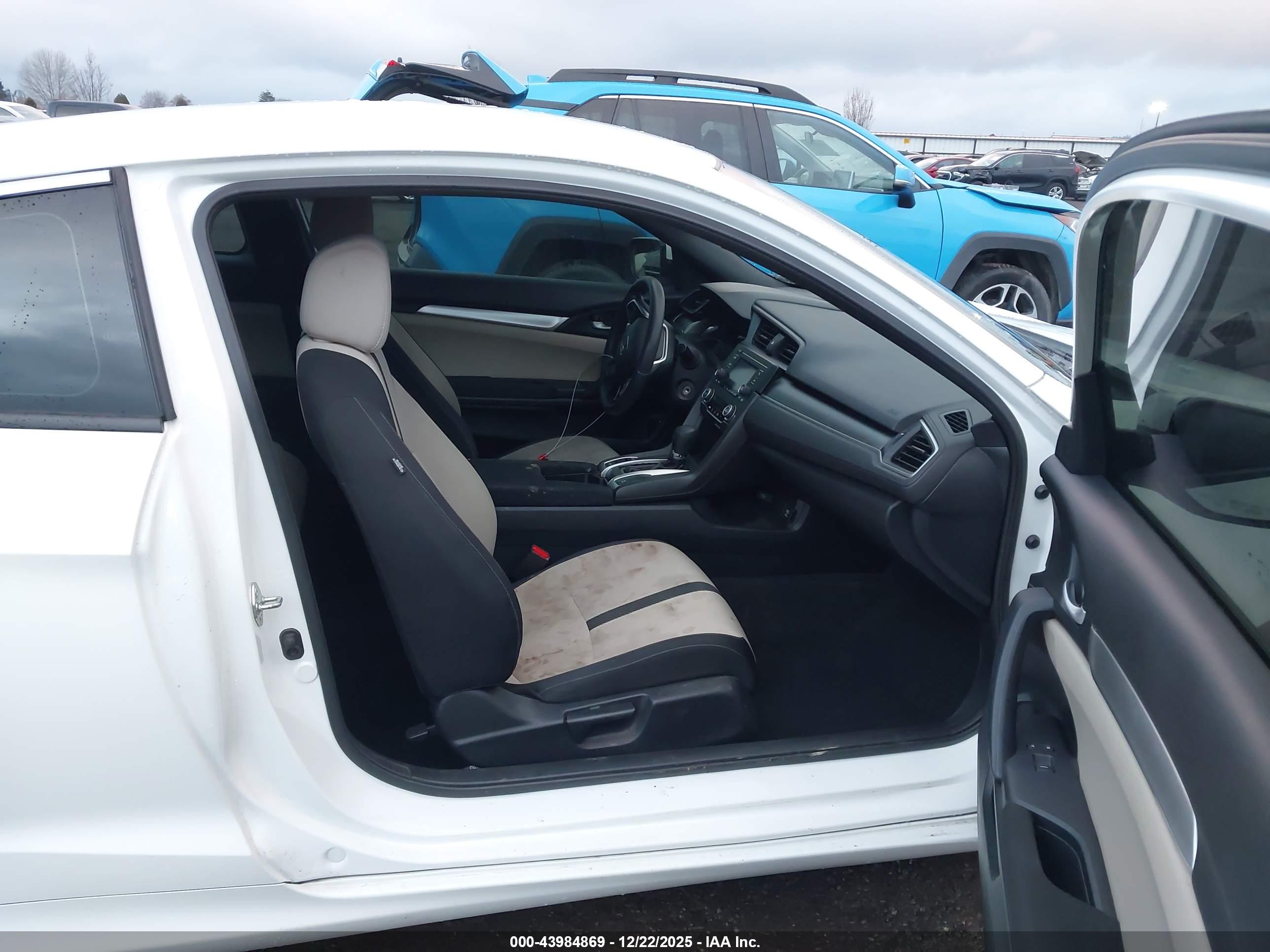 HONDA CIVIC image 5