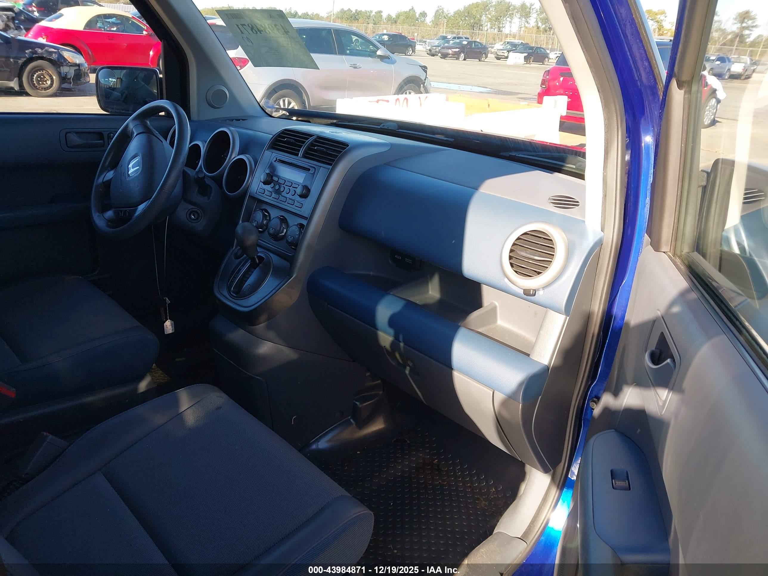 HONDA ELEMENT image 5