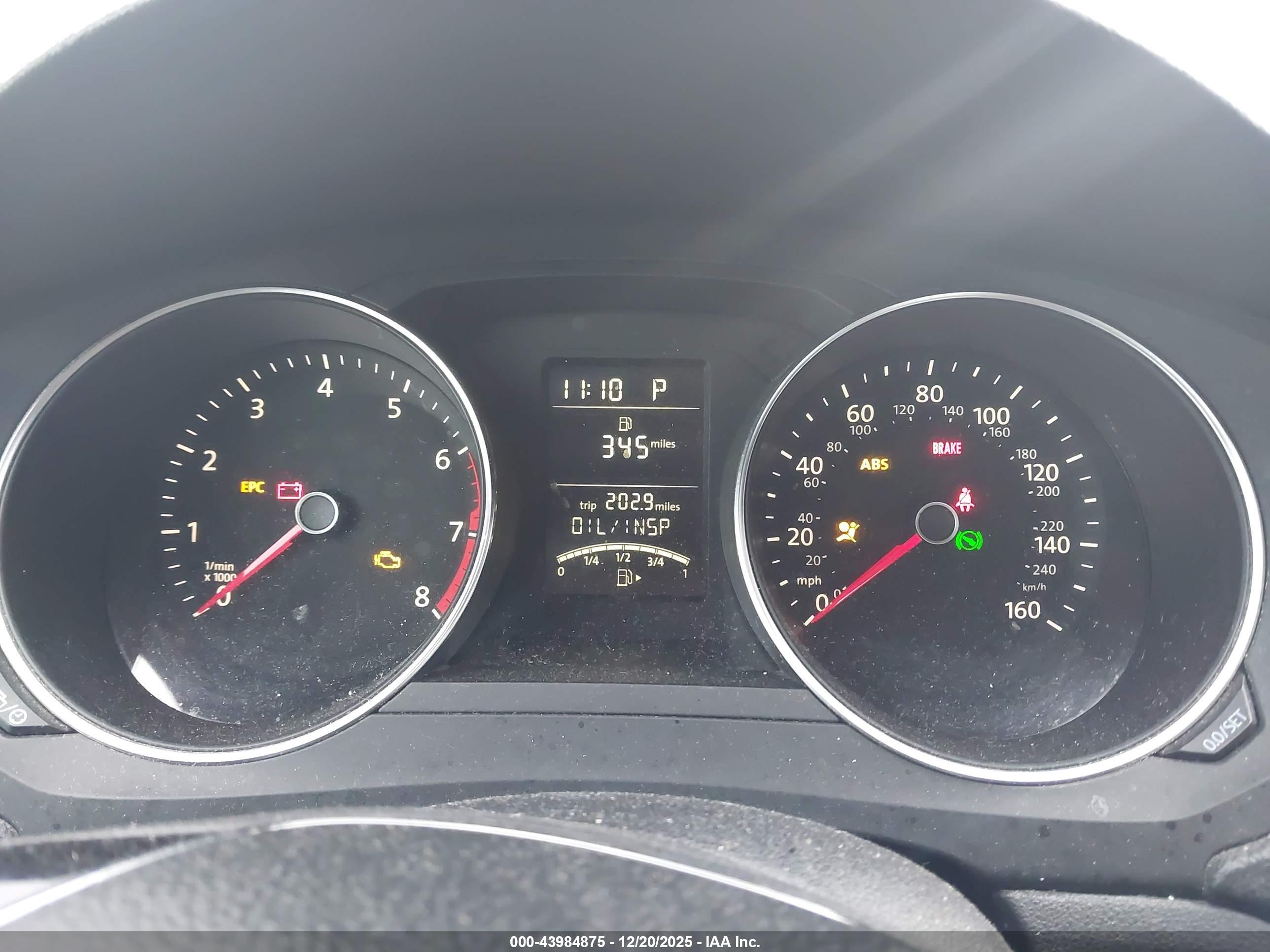 VOLKSWAGEN JETTA image 7