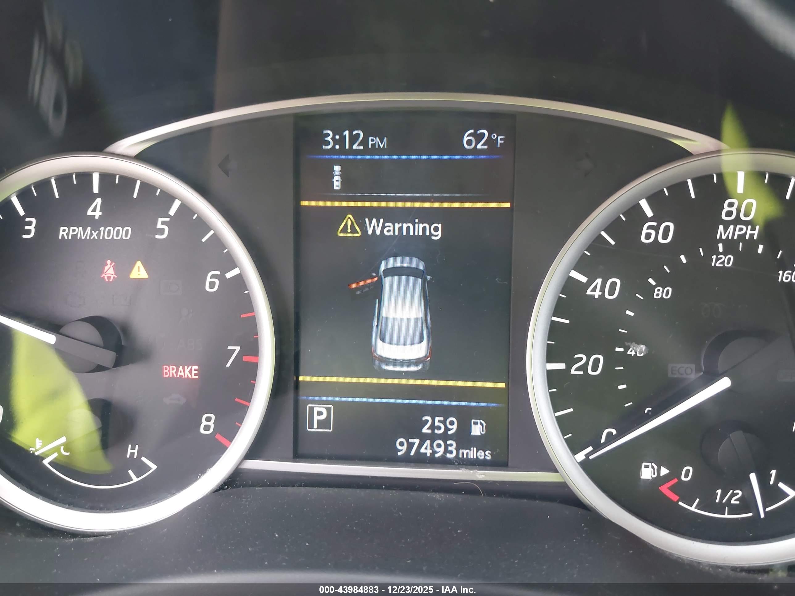 NISSAN SENTRA image 7