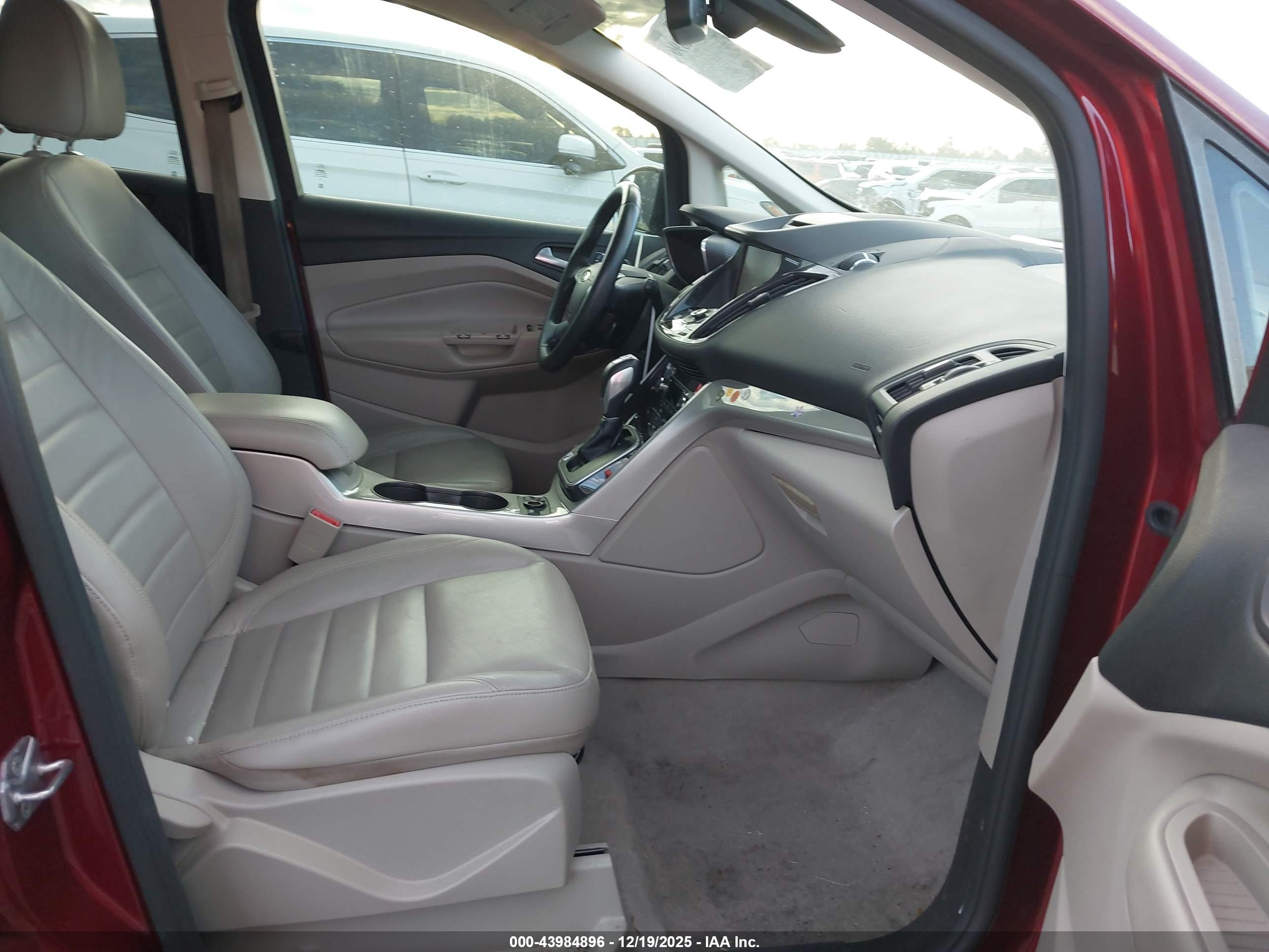 FORD C-MAX image 5