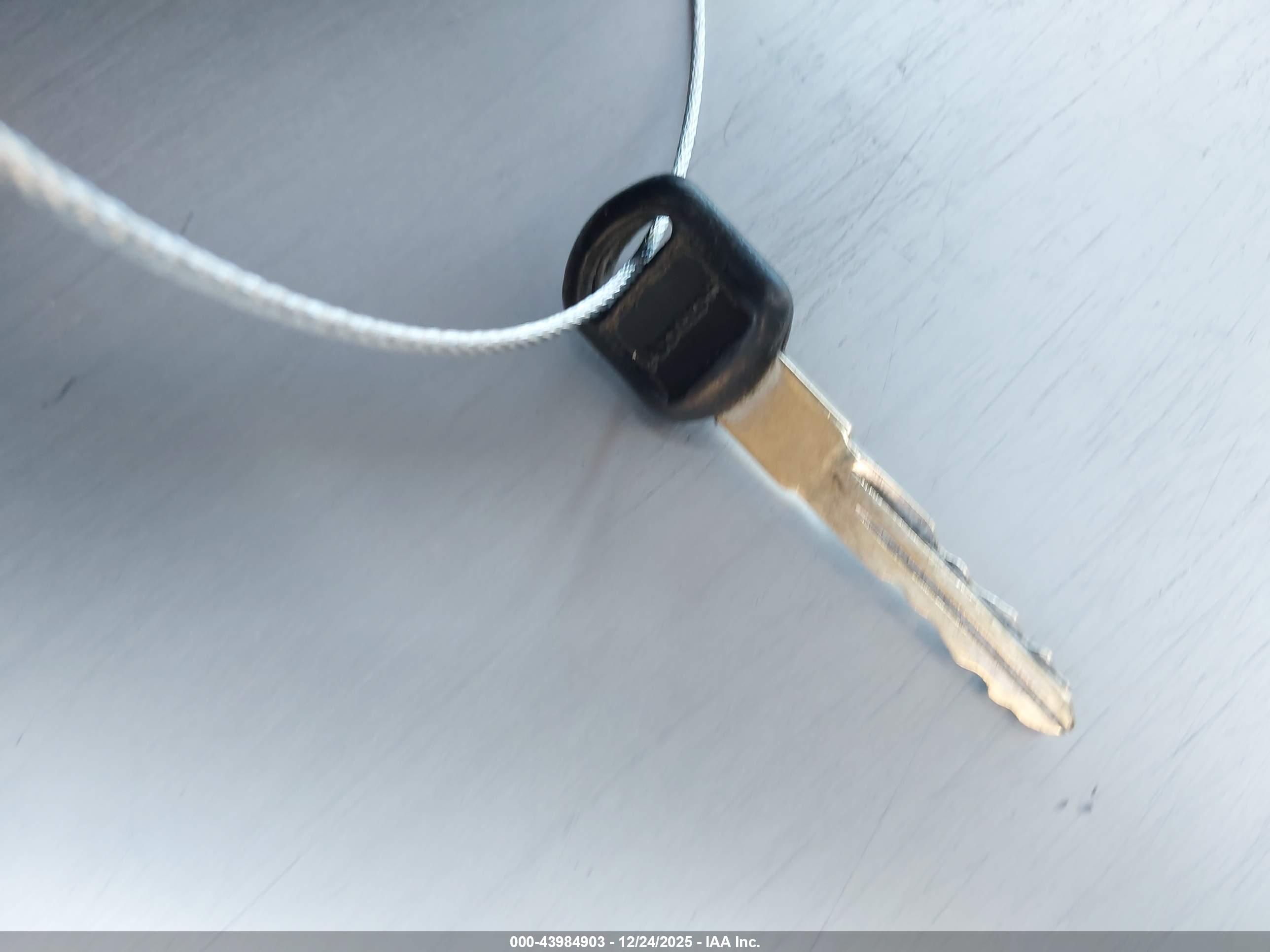 CHEVROLET CAVALIER image 11