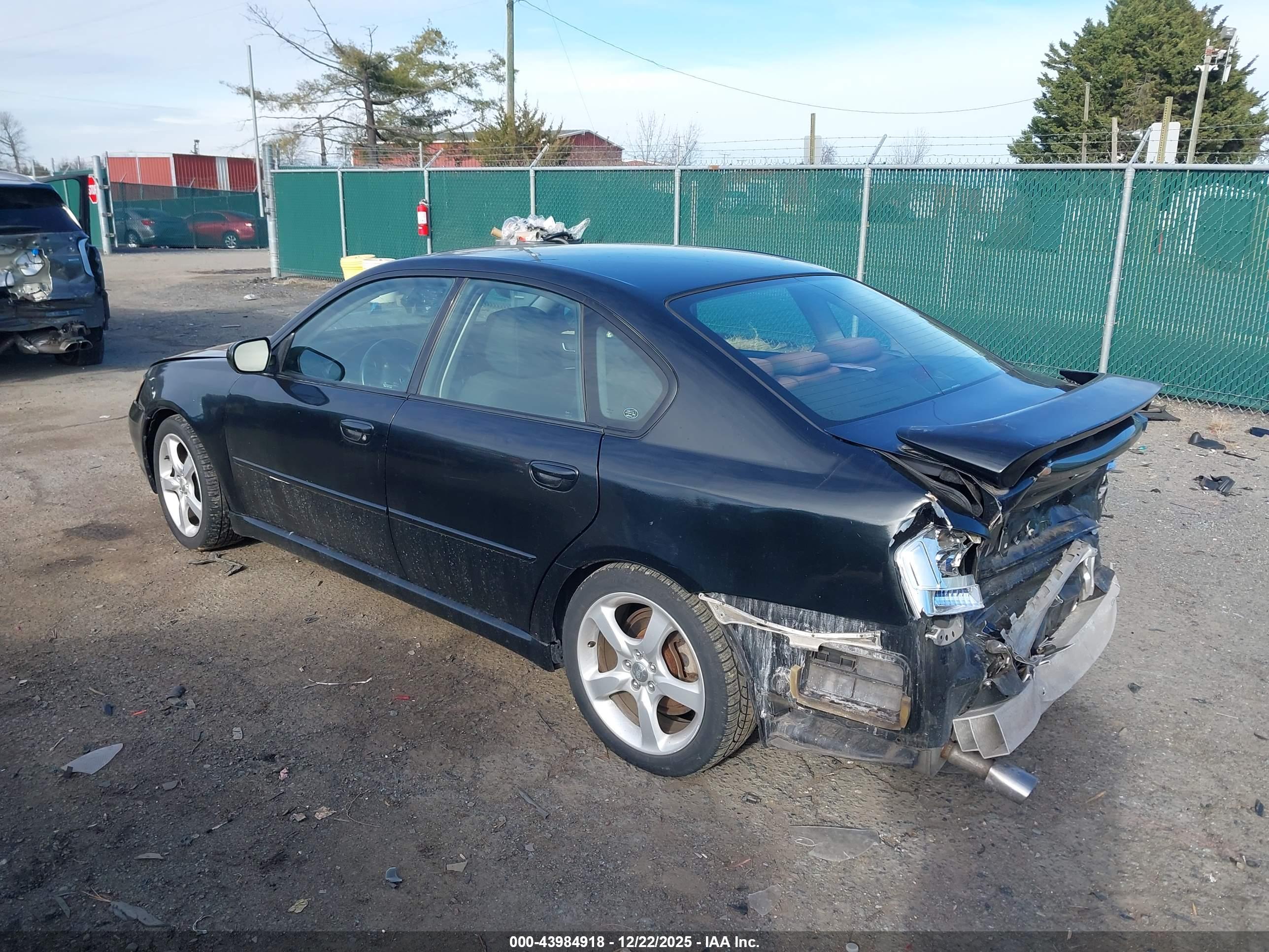 SUBARU LEGACY image 3