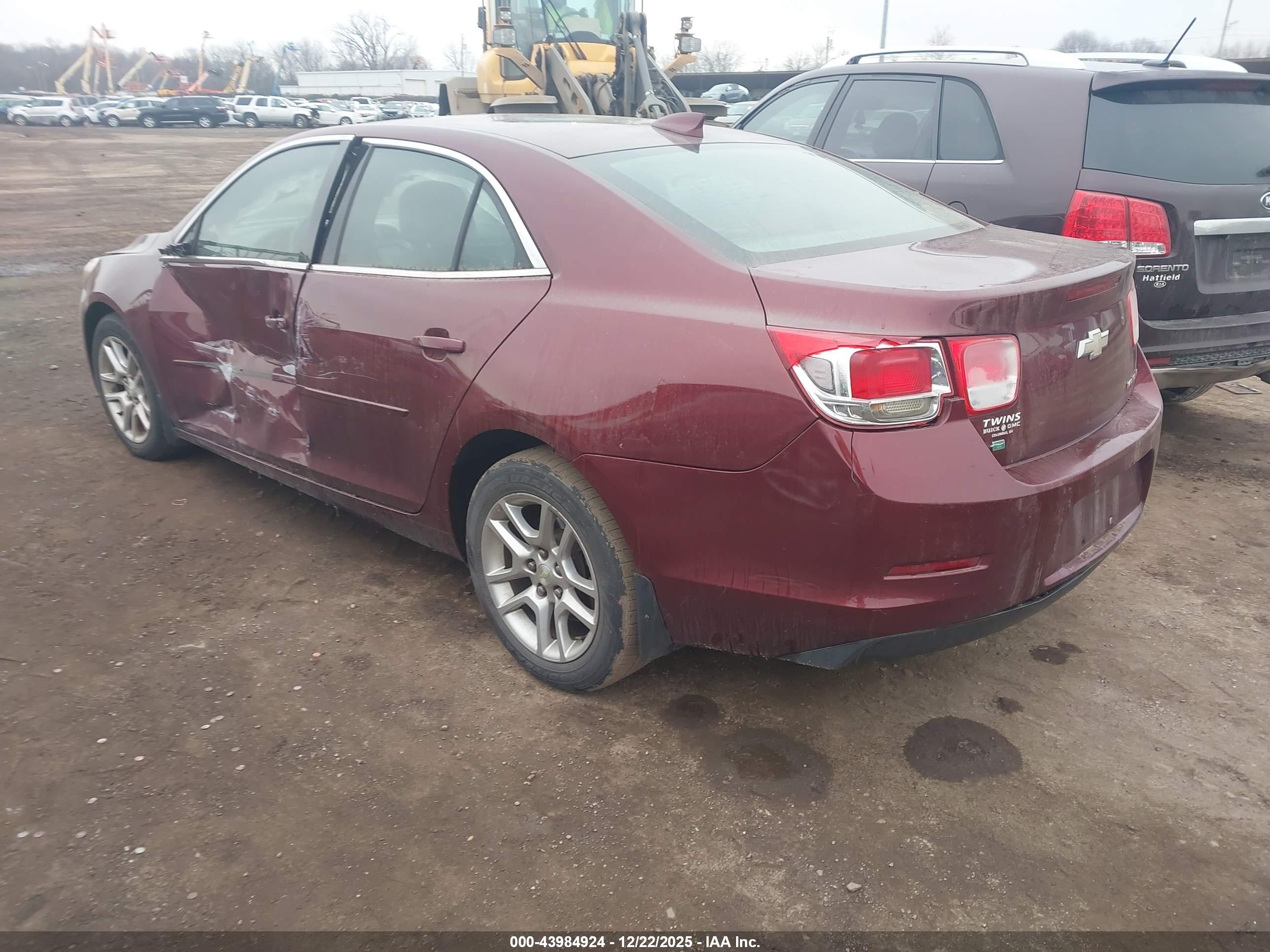 CHEVROLET MALIBU image 3