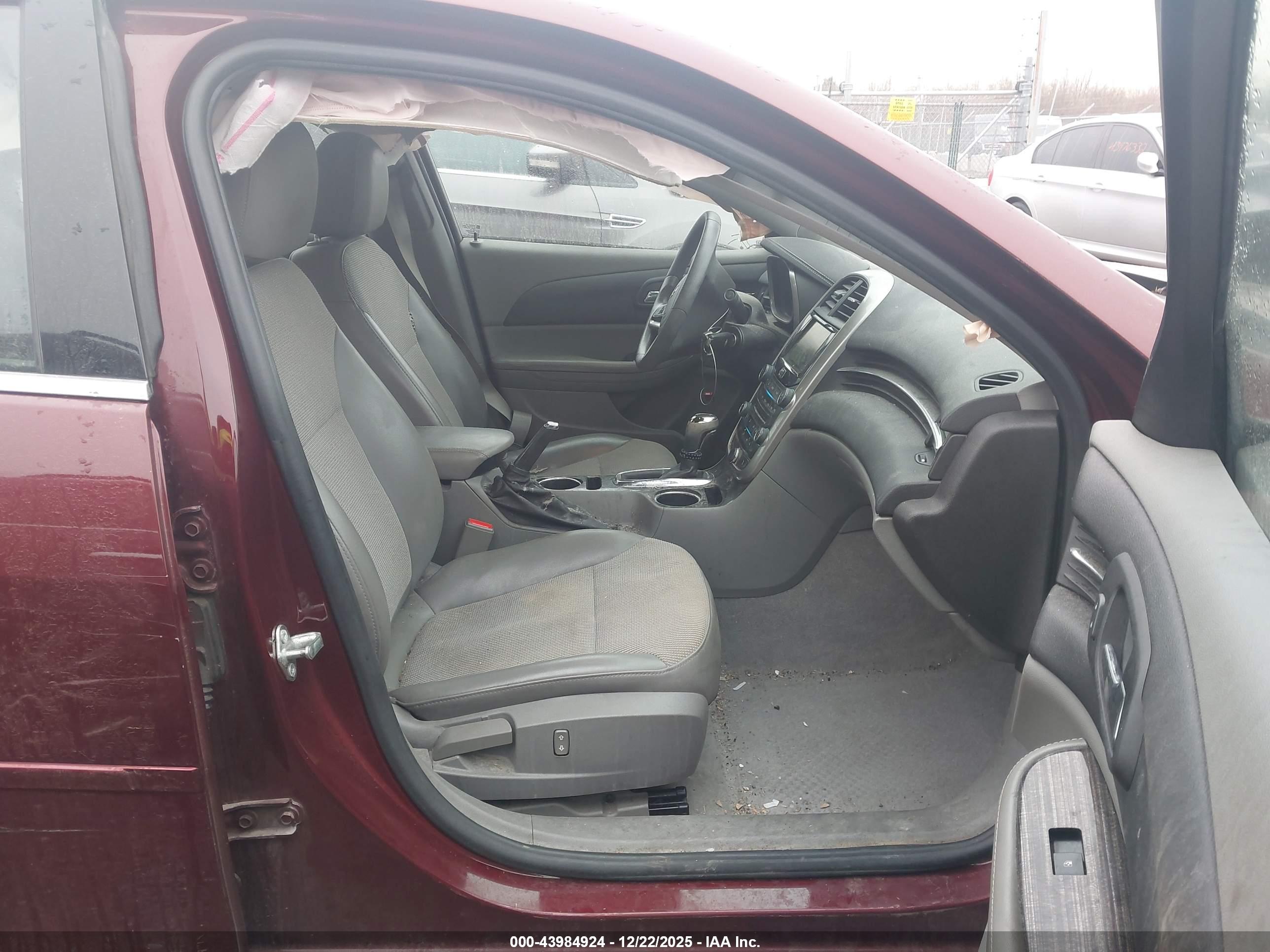 CHEVROLET MALIBU image 5