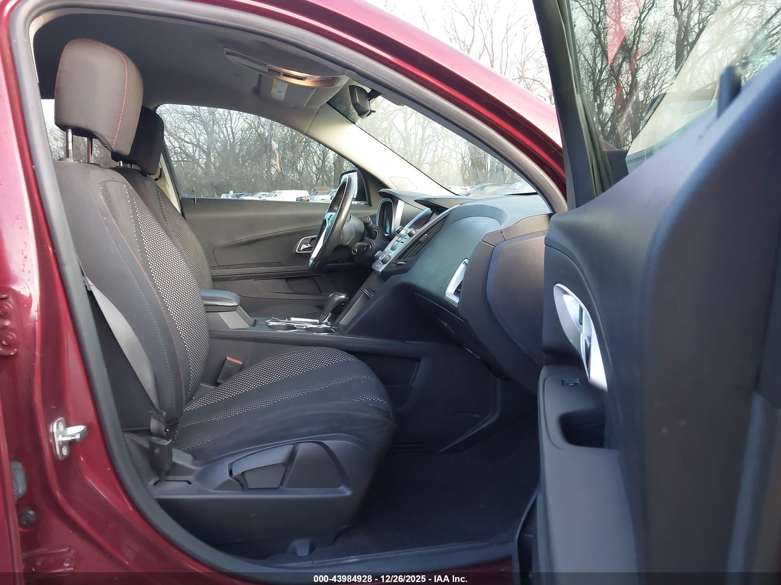 CHEVROLET EQUINOX image 5