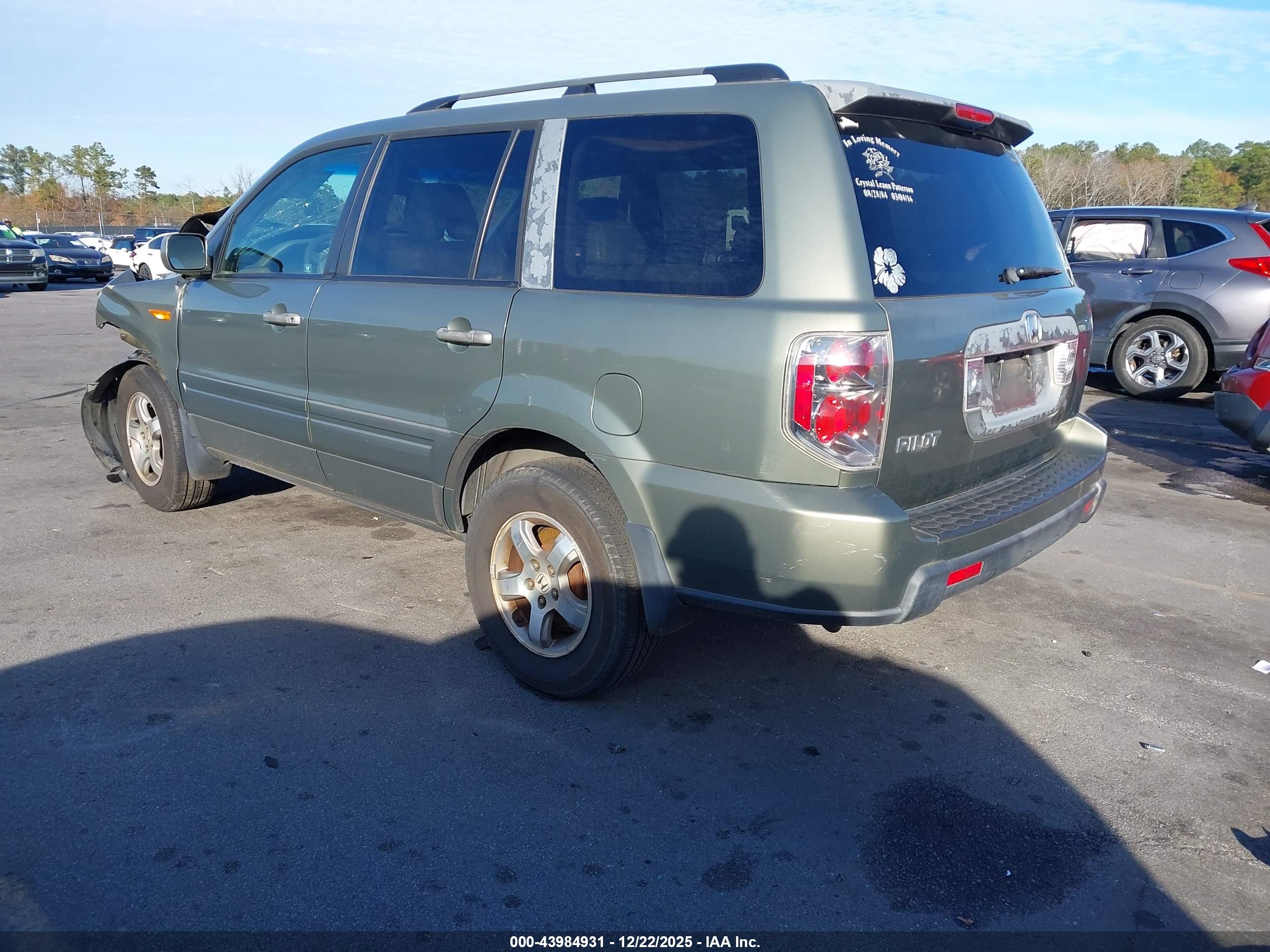 HONDA PILOT image 3
