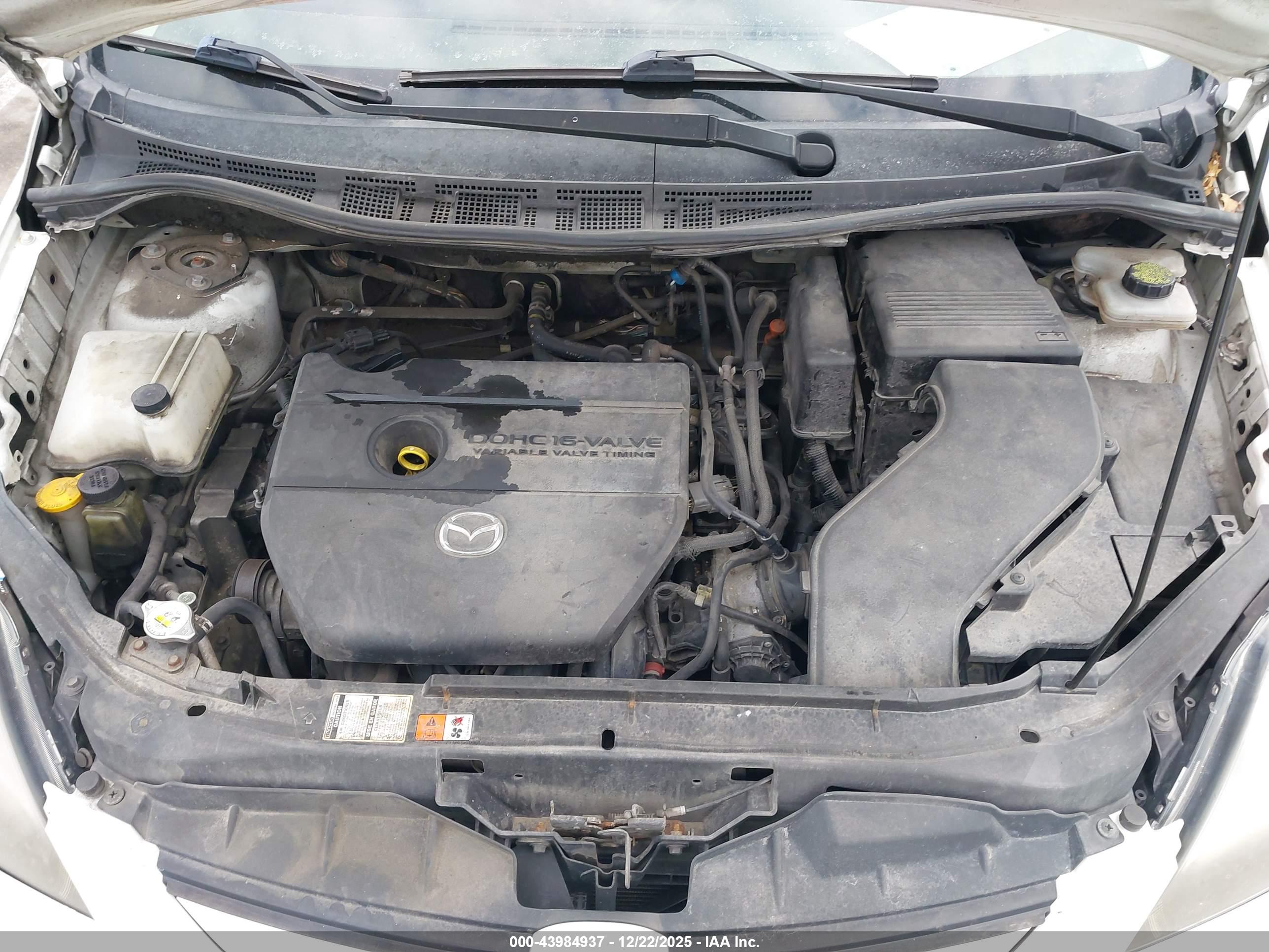 MAZDA MAZDA5 image 10
