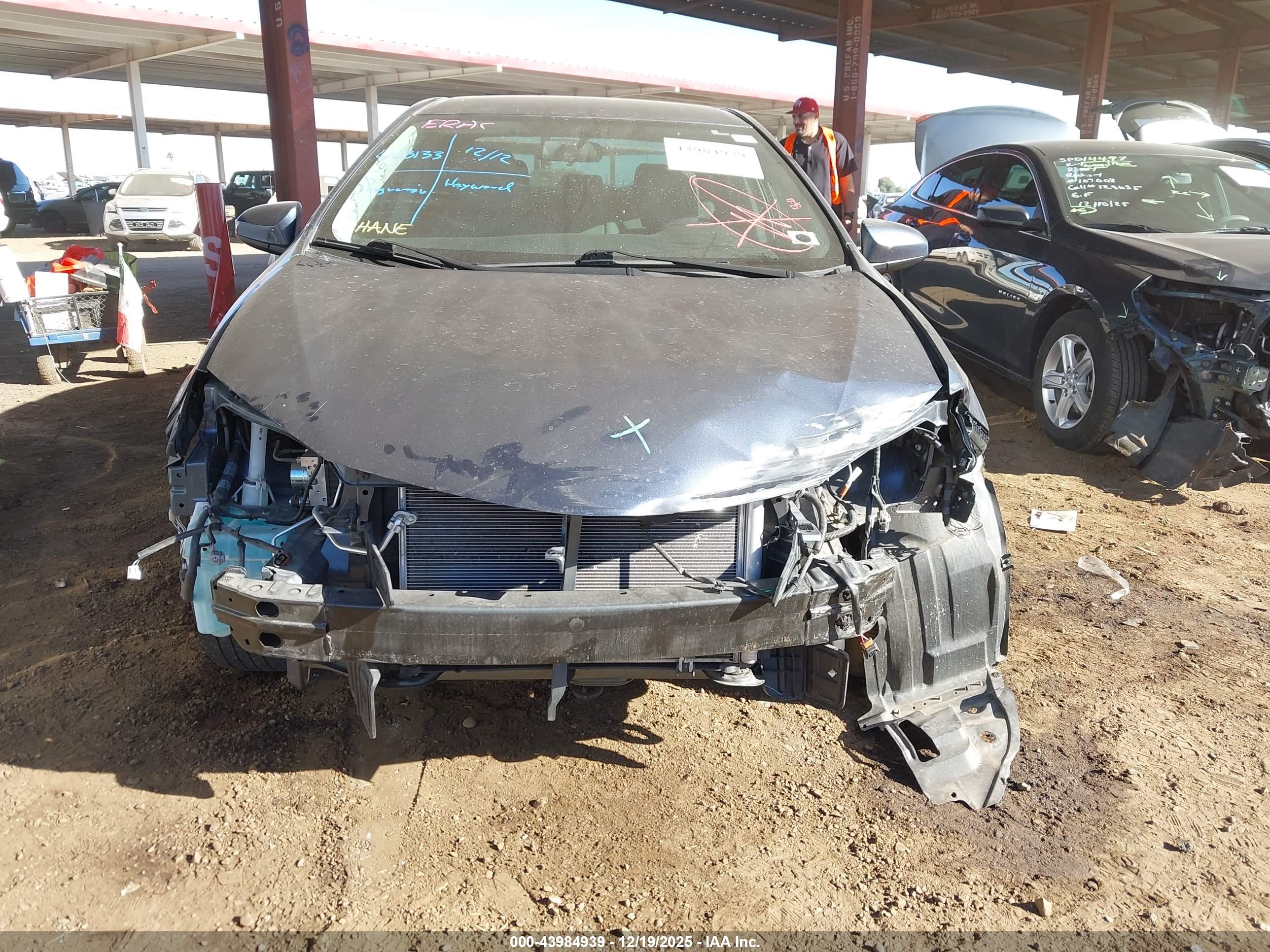 TOYOTA COROLLA image 6