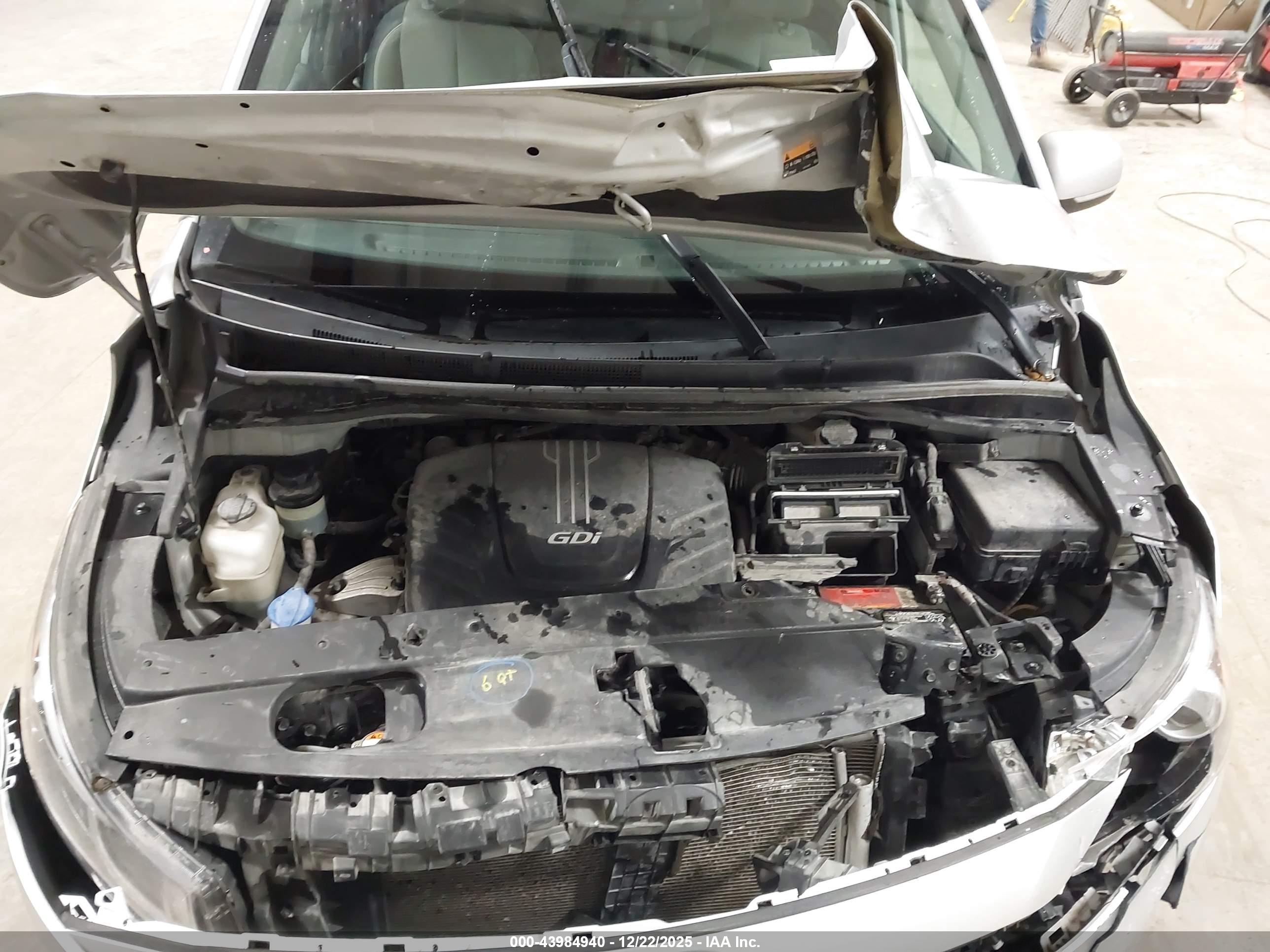KIA SEDONA image 10