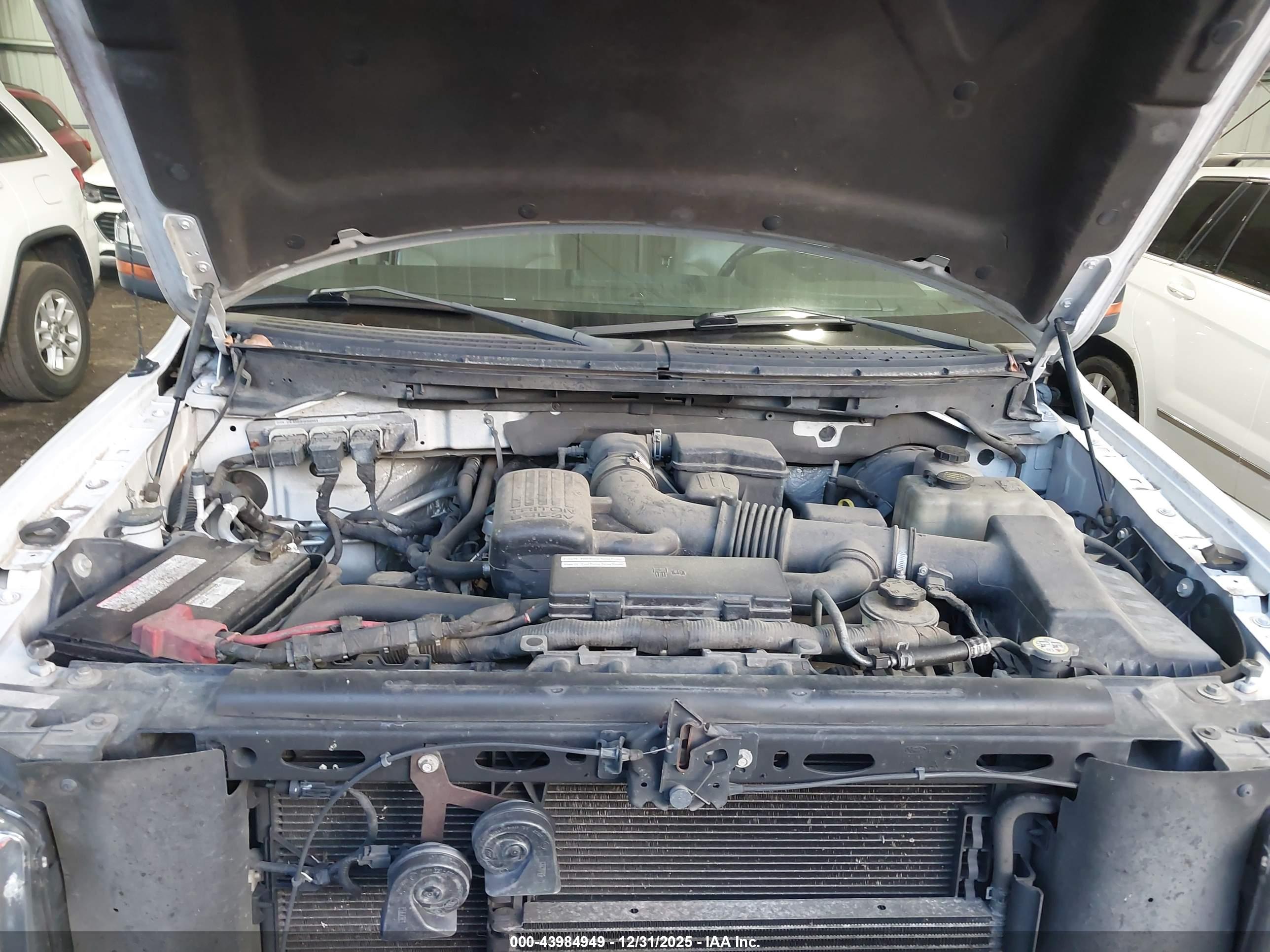 FORD F-150 image 10