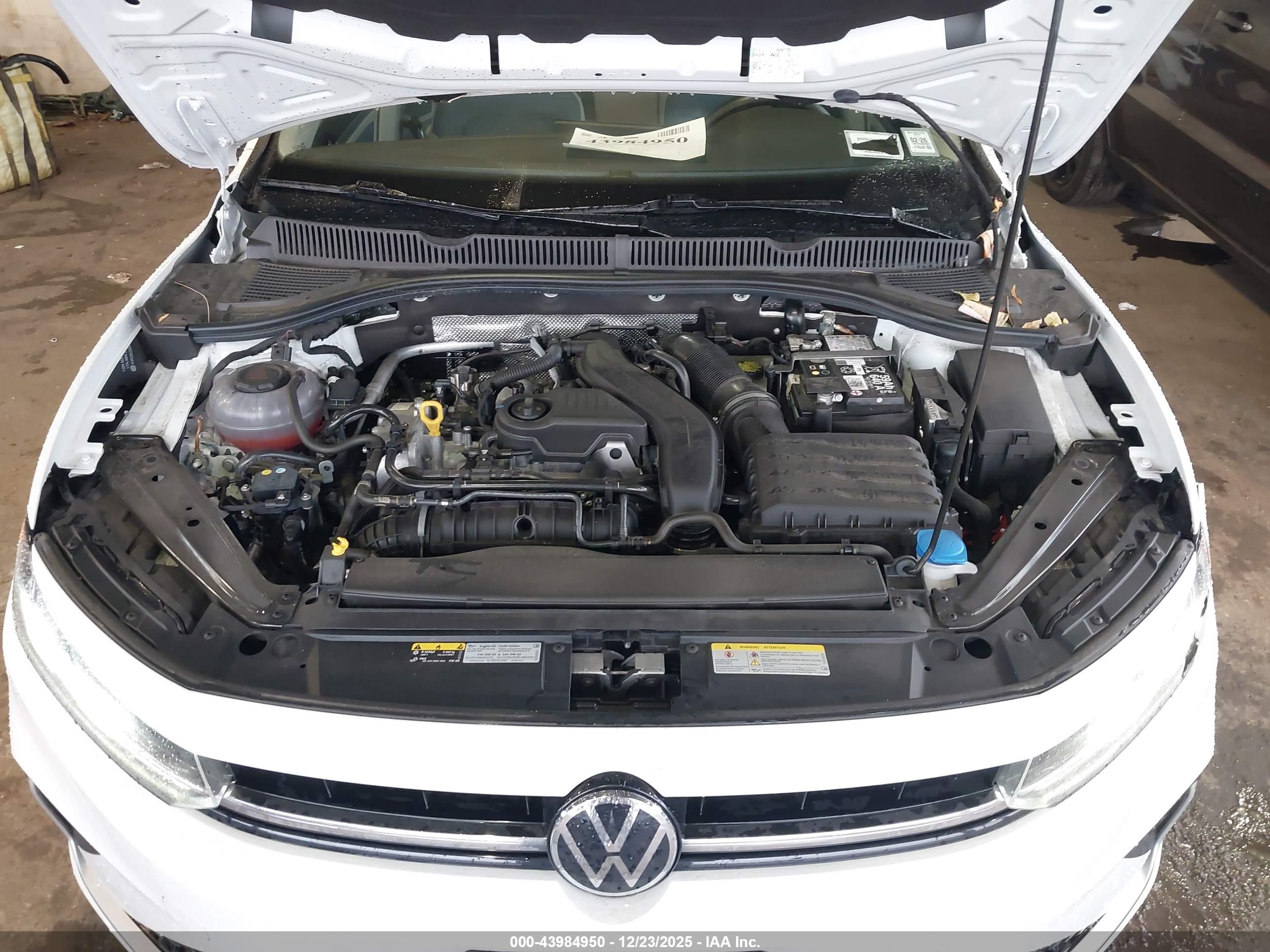 VOLKSWAGEN JETTA image 10