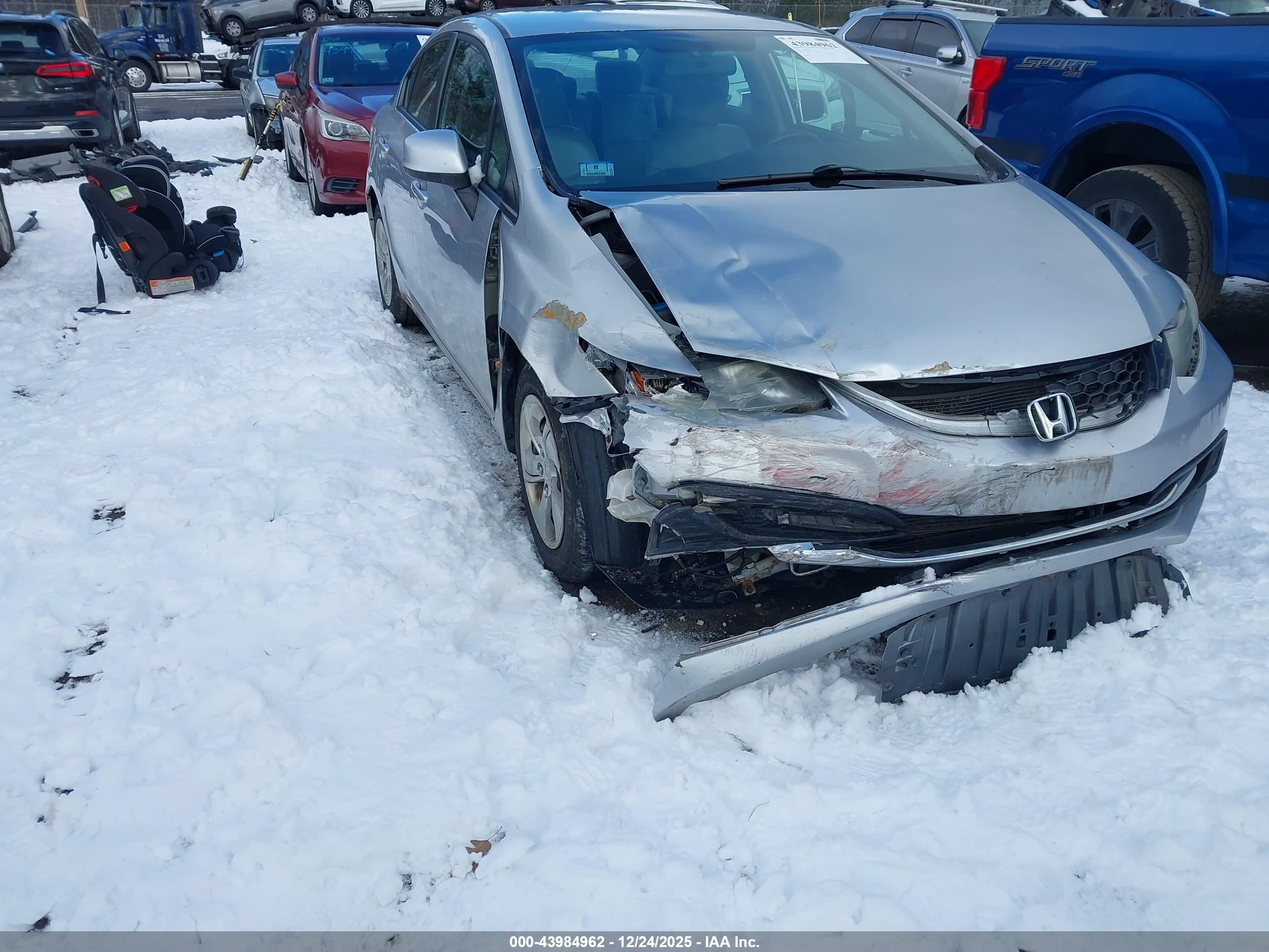 HONDA CIVIC image 6