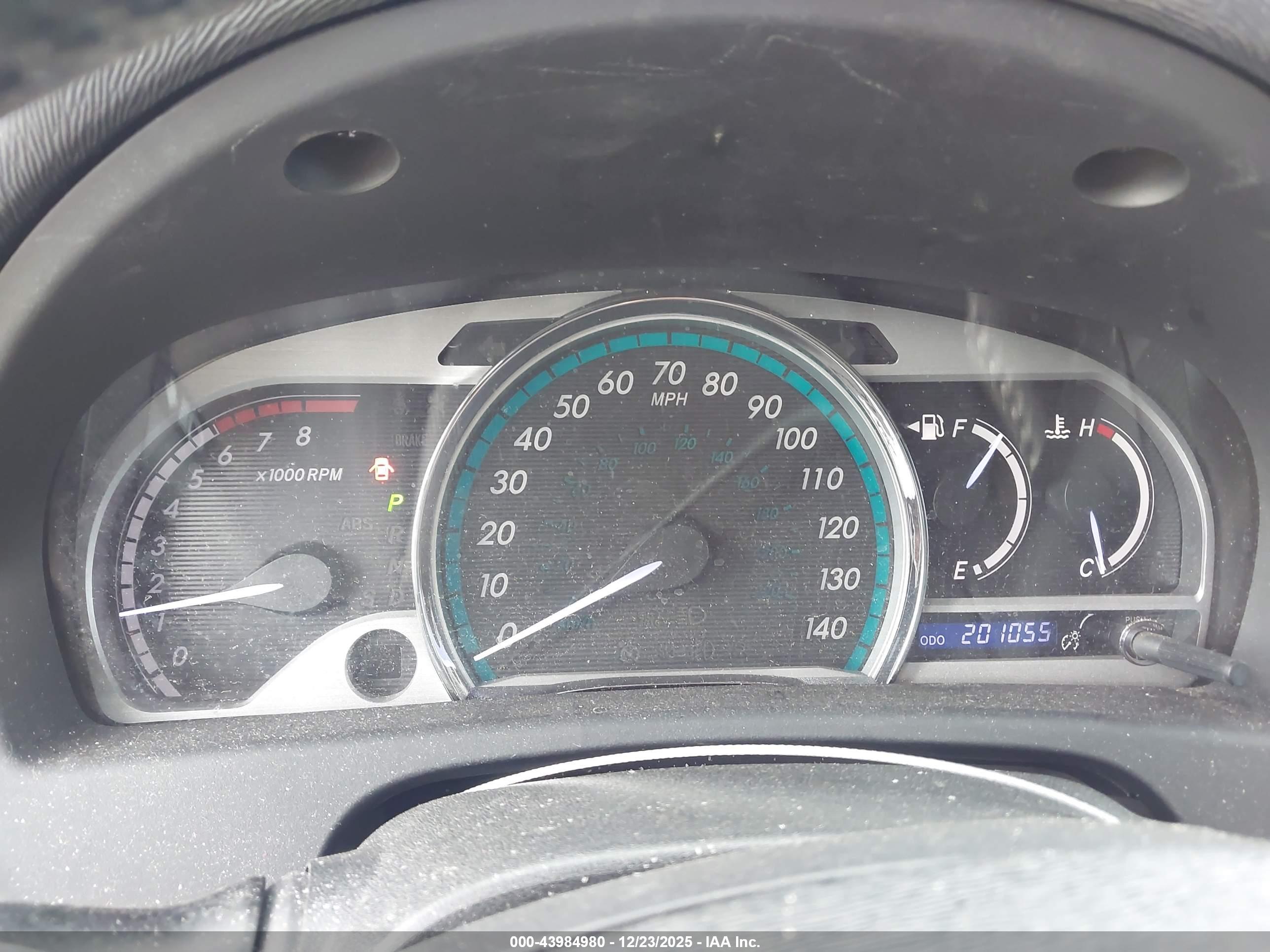 TOYOTA VENZA image 7