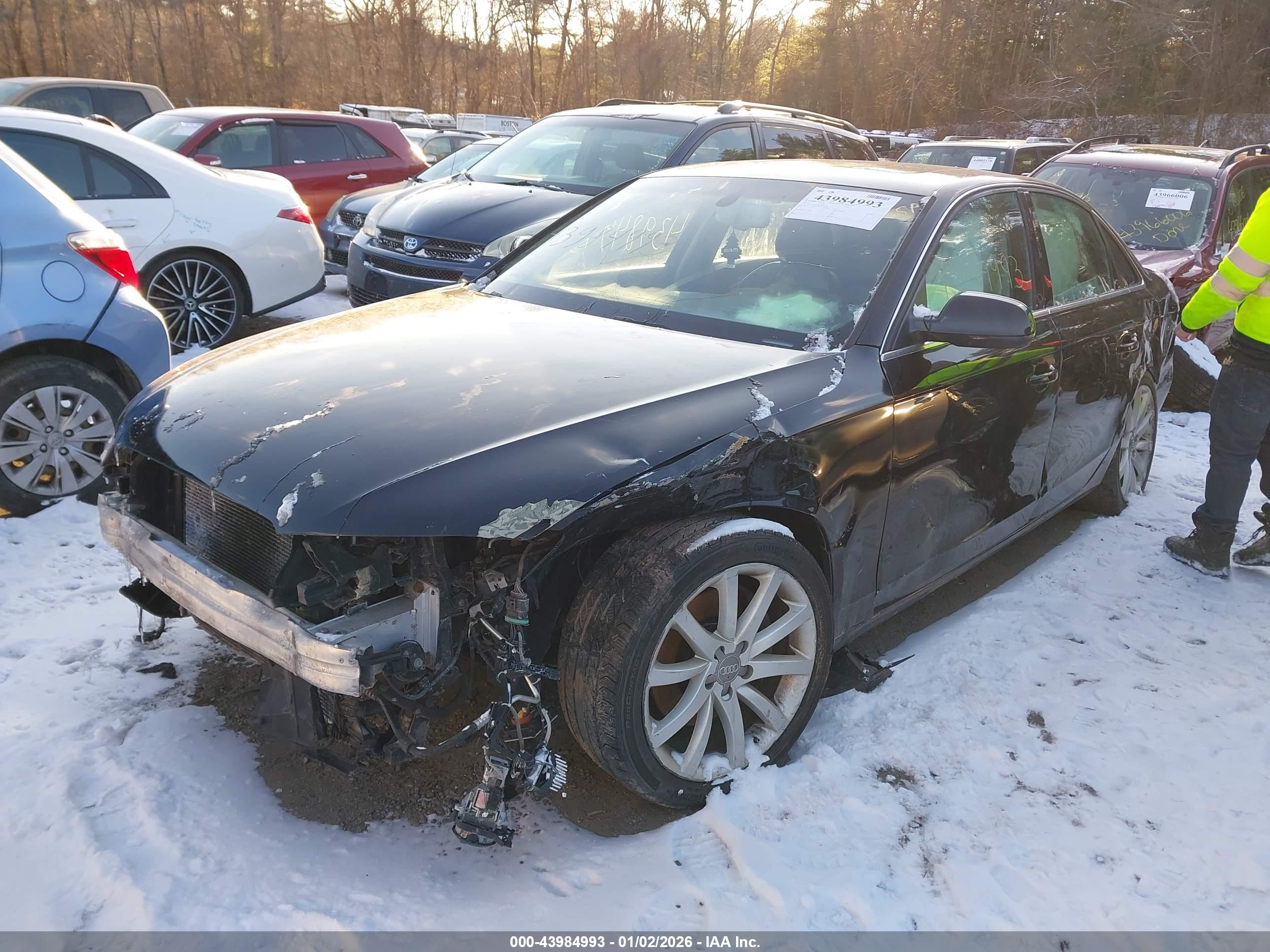 AUDI A4 image 2