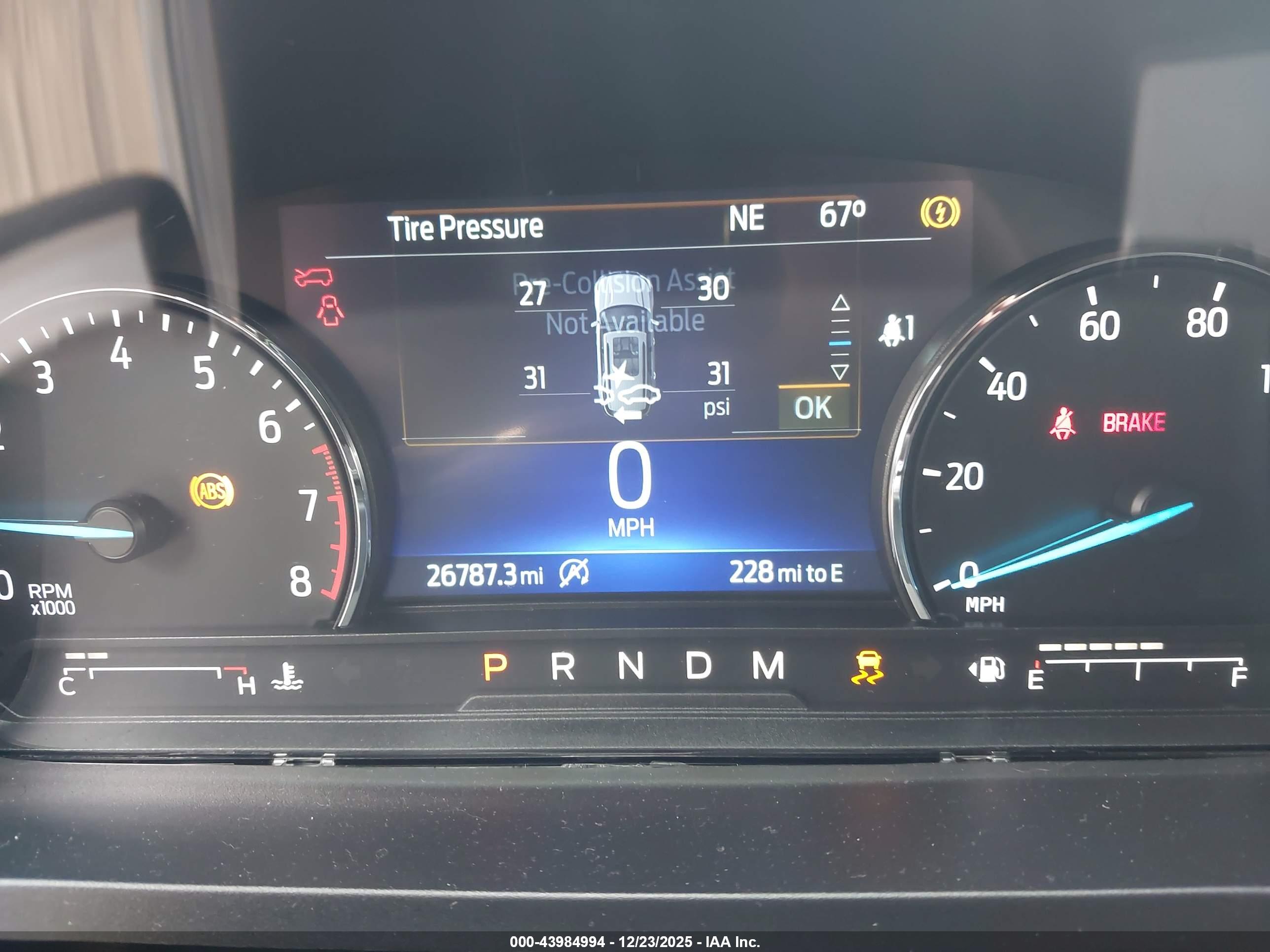 FORD EXPLORER image 7
