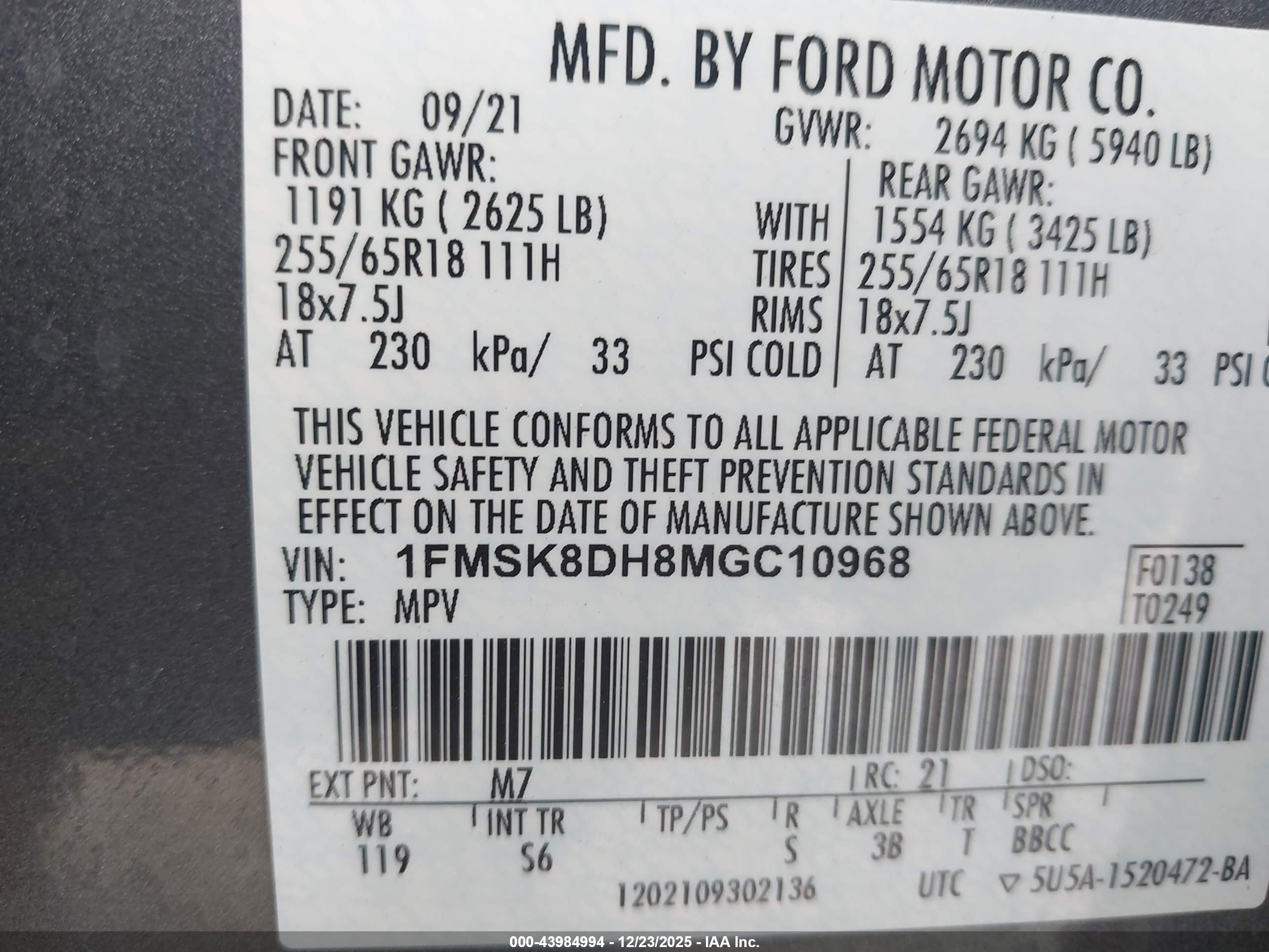 FORD EXPLORER image 9