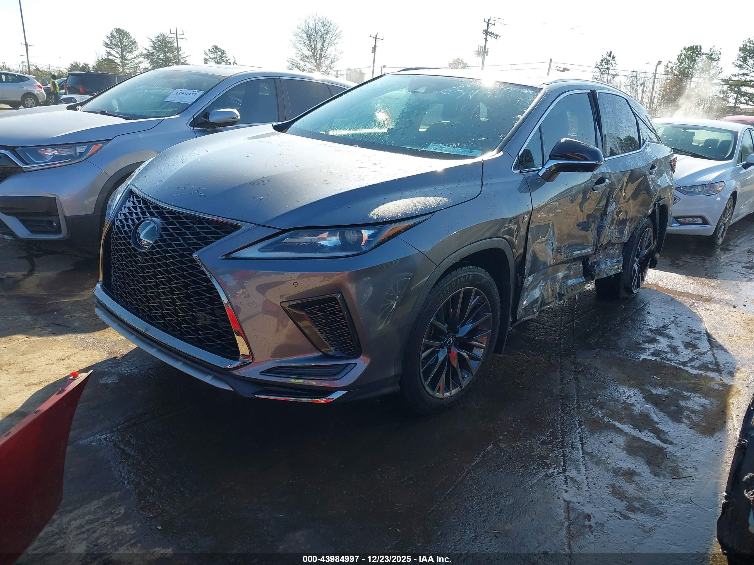 LEXUS RX image 2