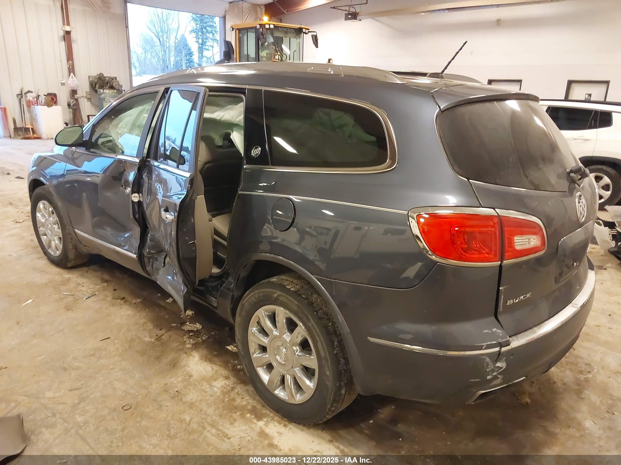 BUICK ENCLAVE image 3