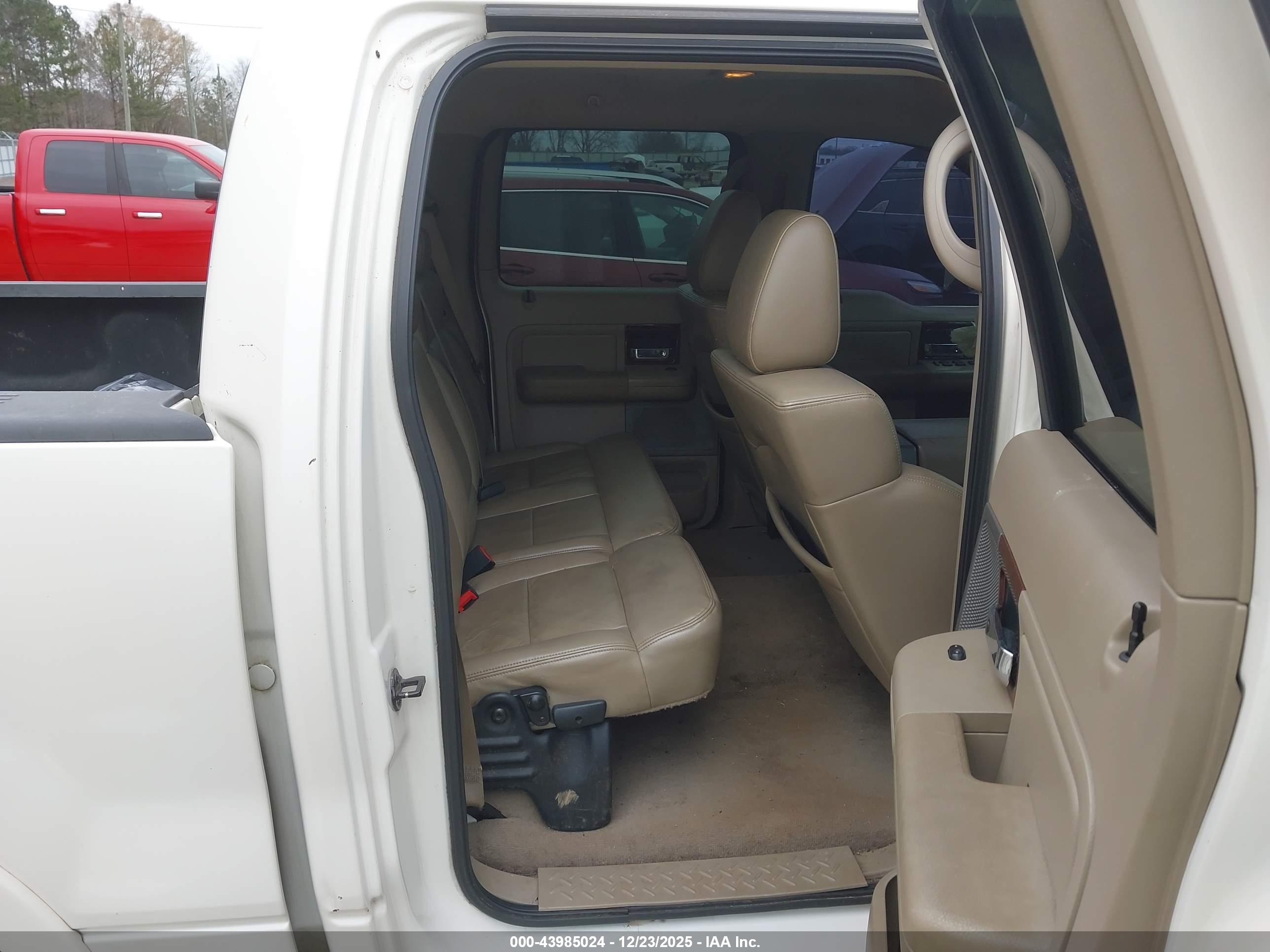 FORD F-150 image 8