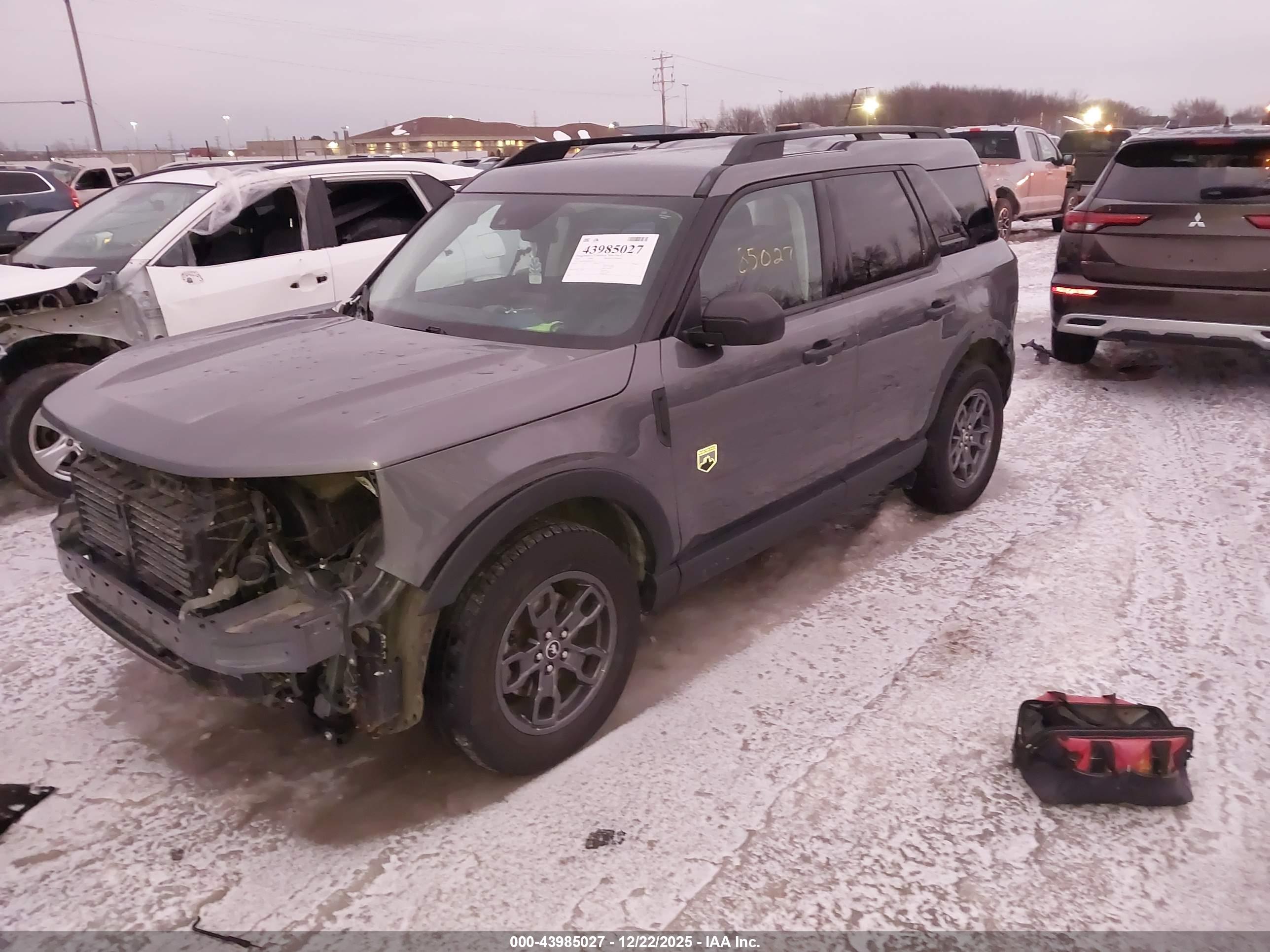 FORD BRONCO image 2
