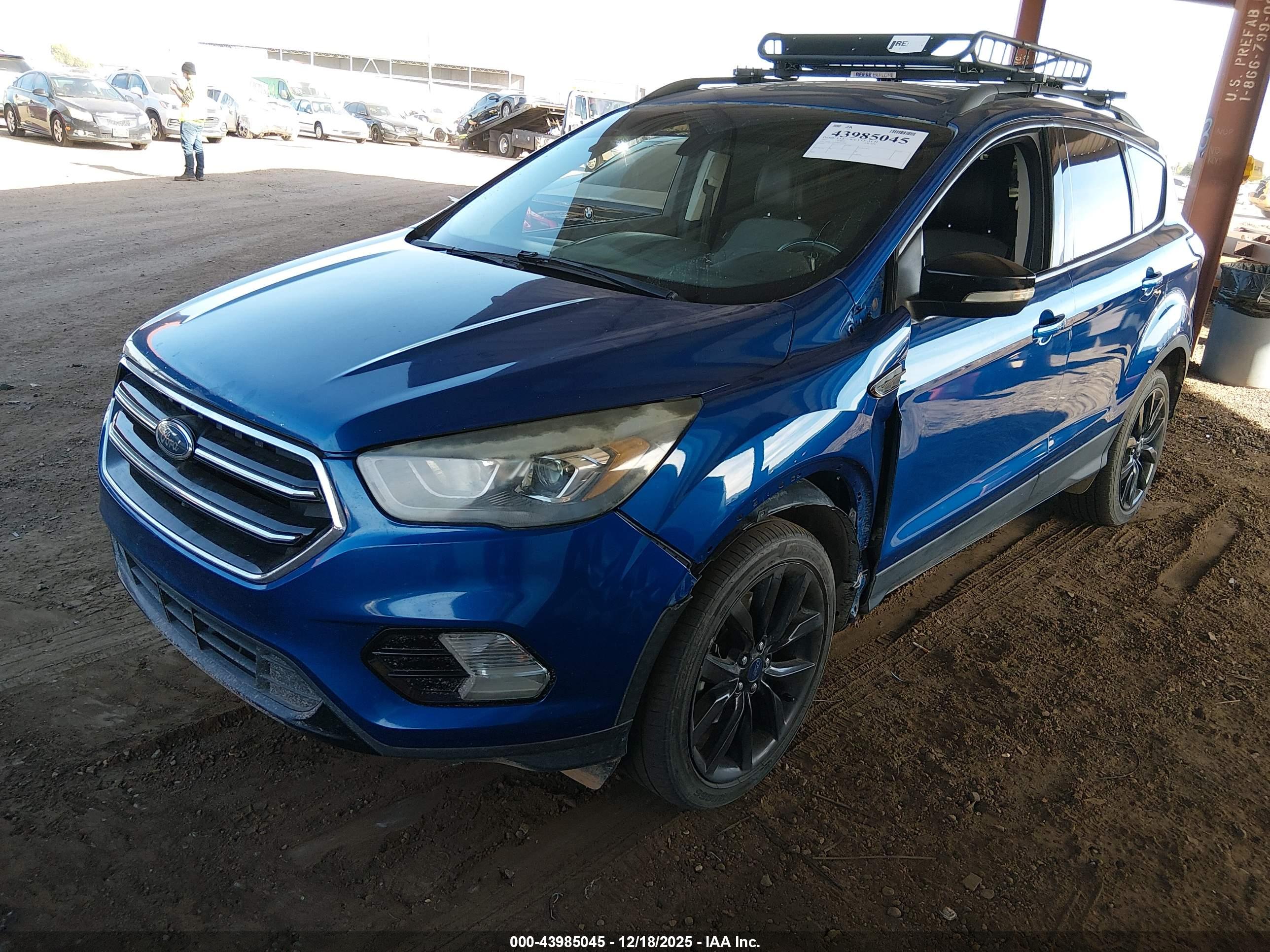 FORD ESCAPE image 2