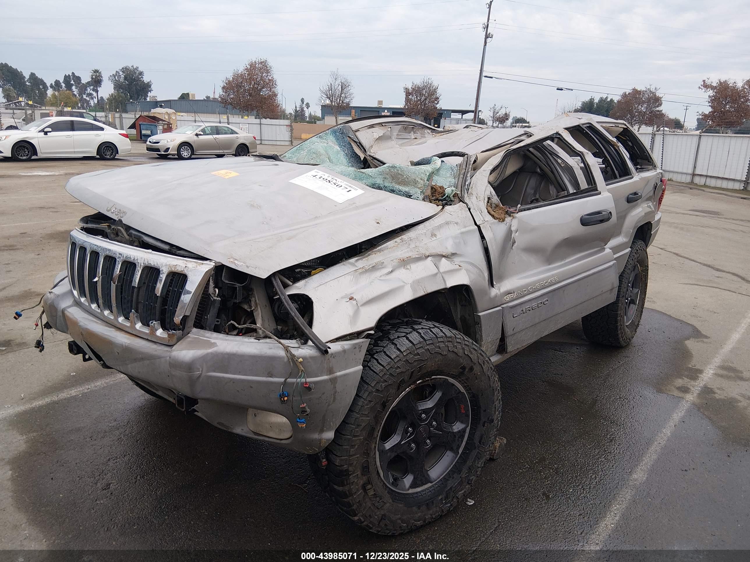 JEEP GRAND image 2