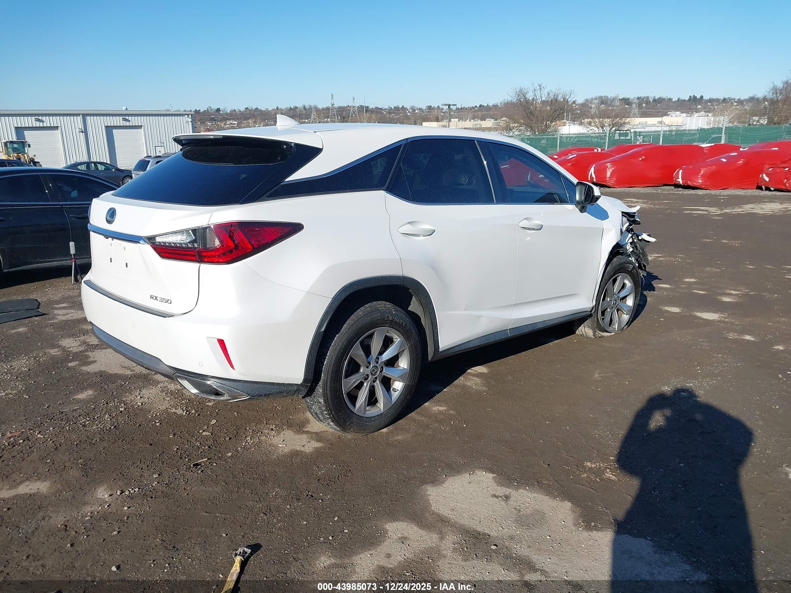 LEXUS RX image 4