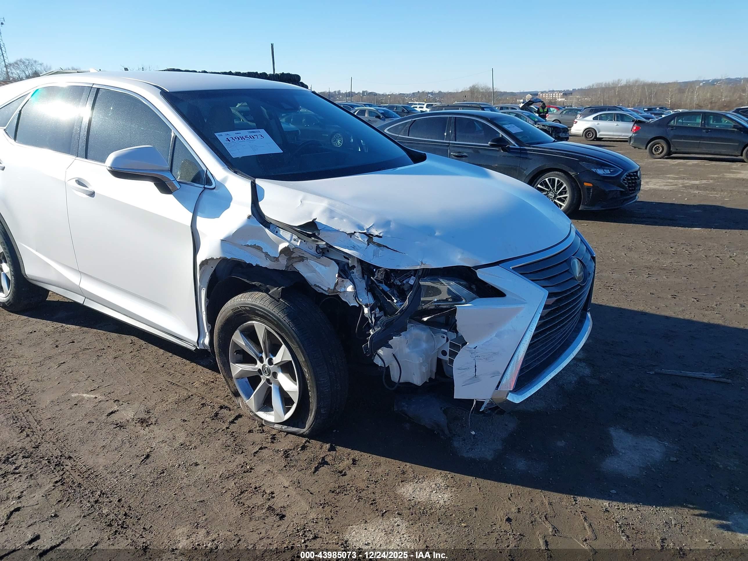 LEXUS RX image 6