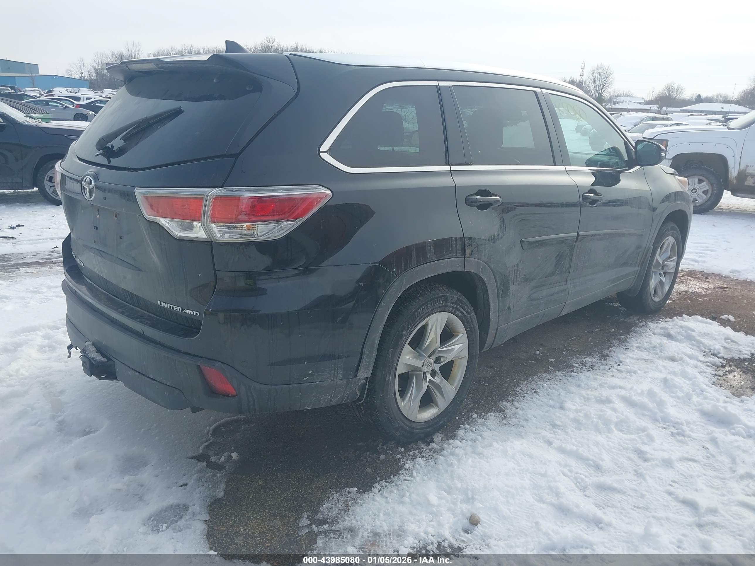 TOYOTA HIGHLANDER image 4