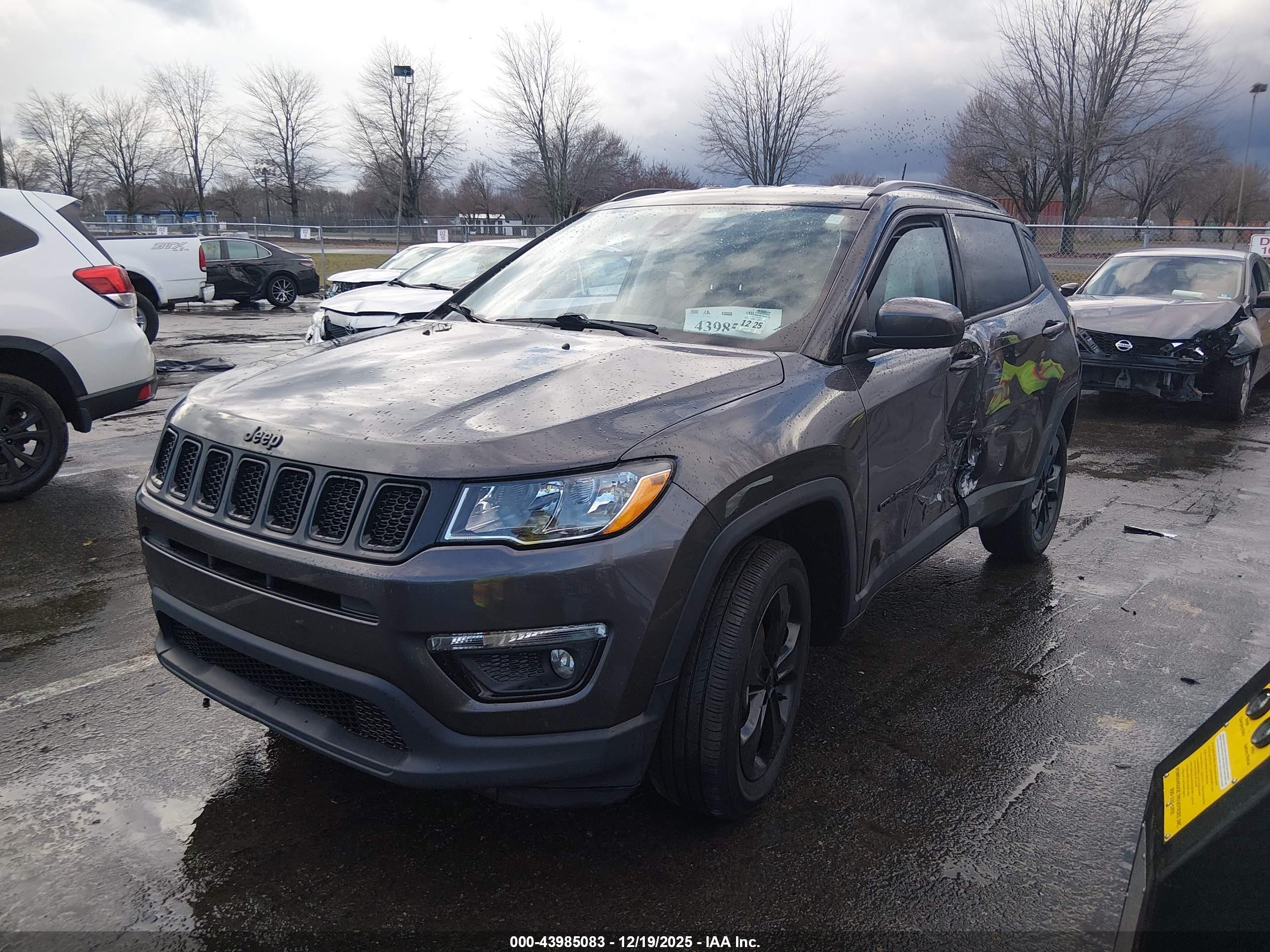 JEEP COMPASS image 2