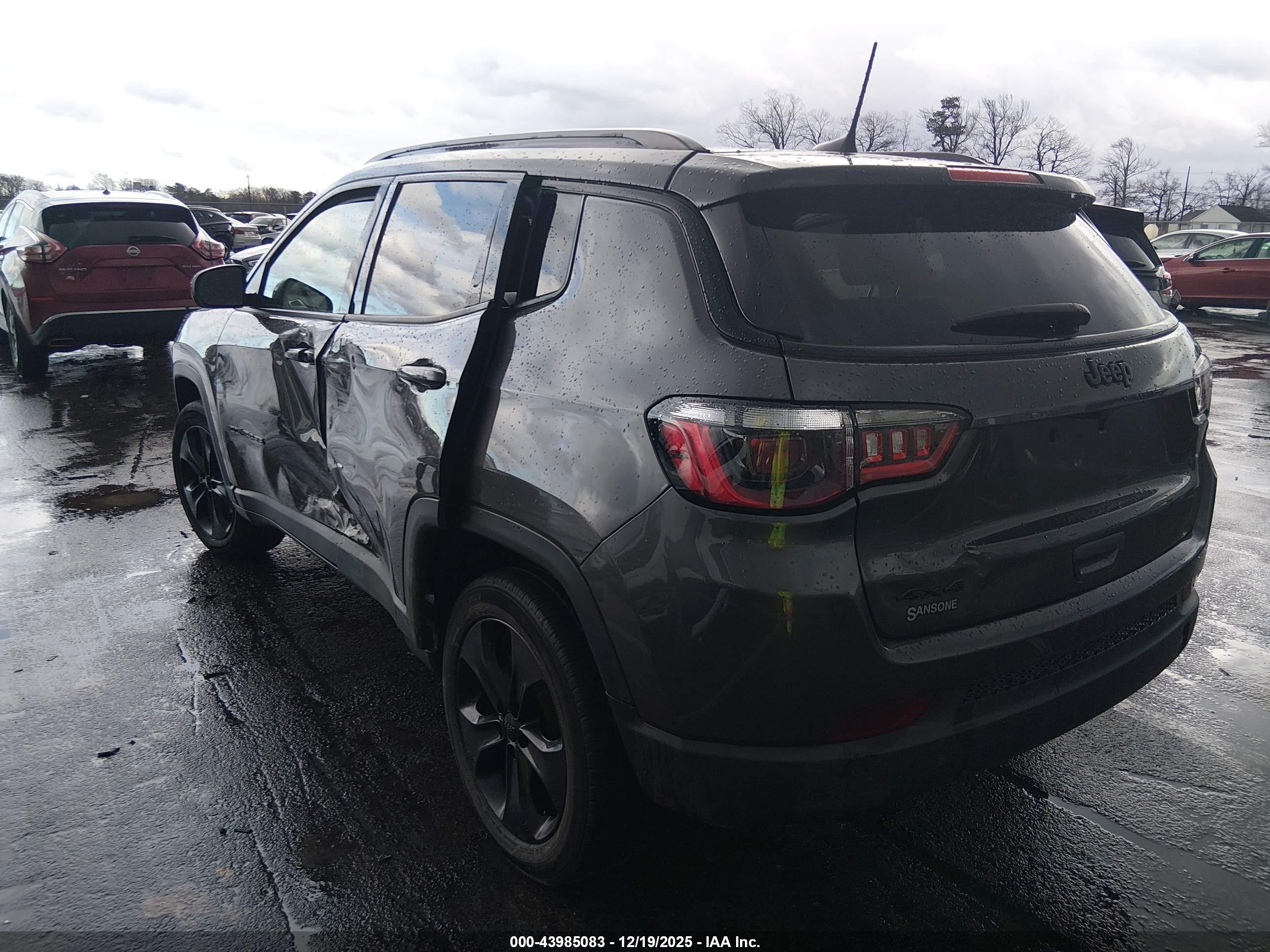 JEEP COMPASS image 3