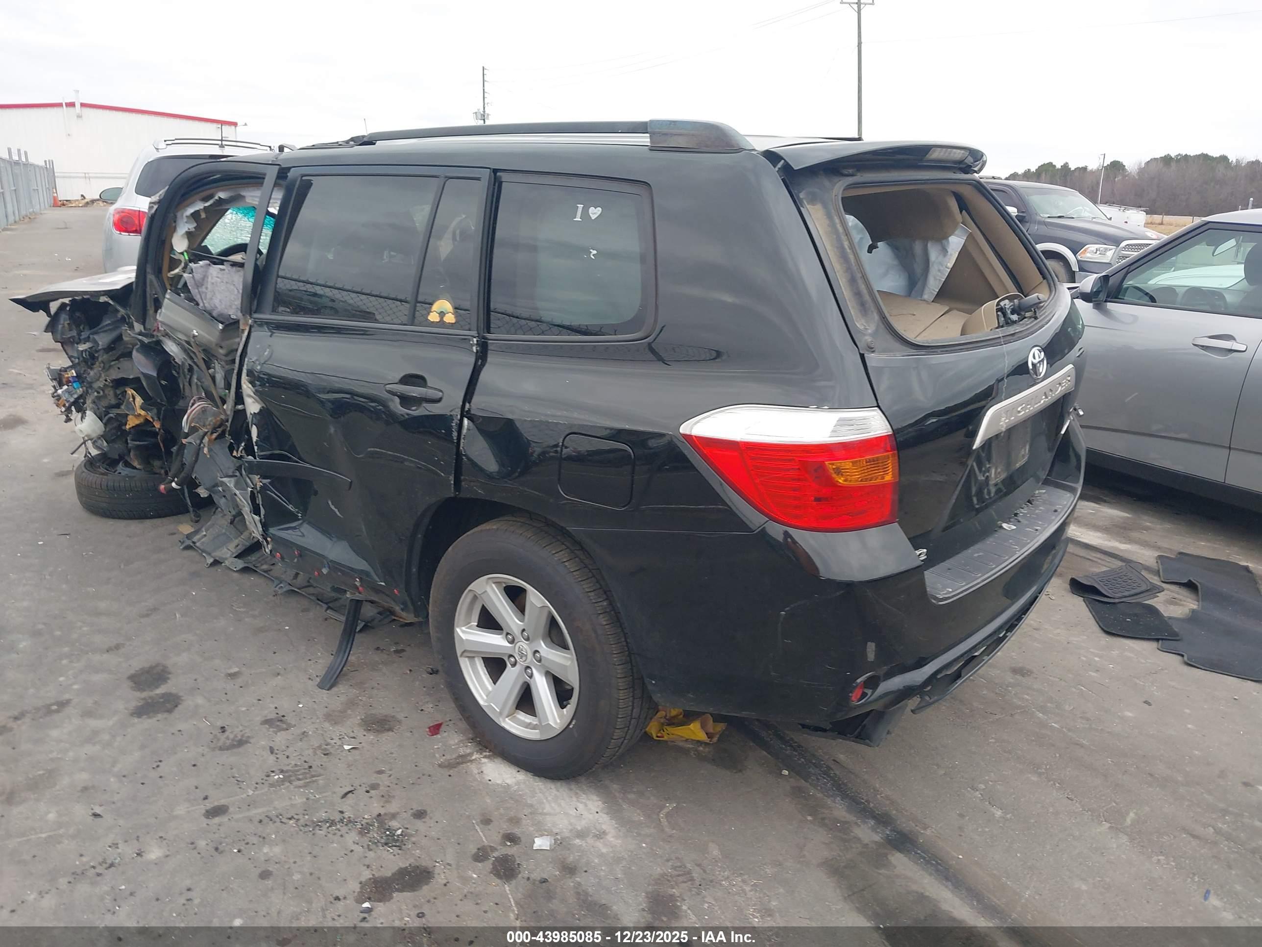 TOYOTA HIGHLANDER image 3