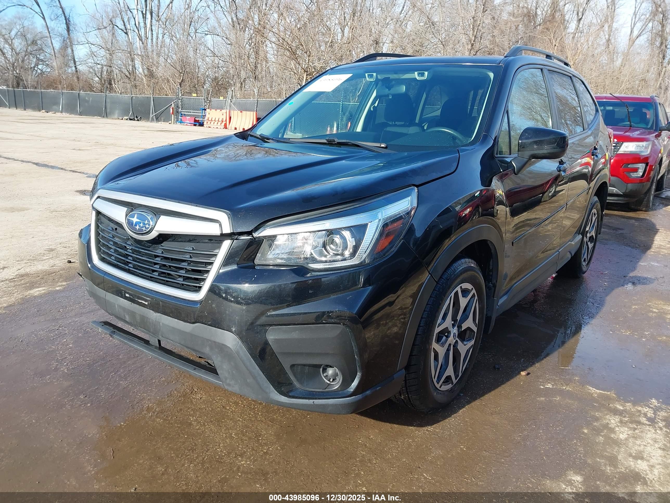 SUBARU FORESTER image 2