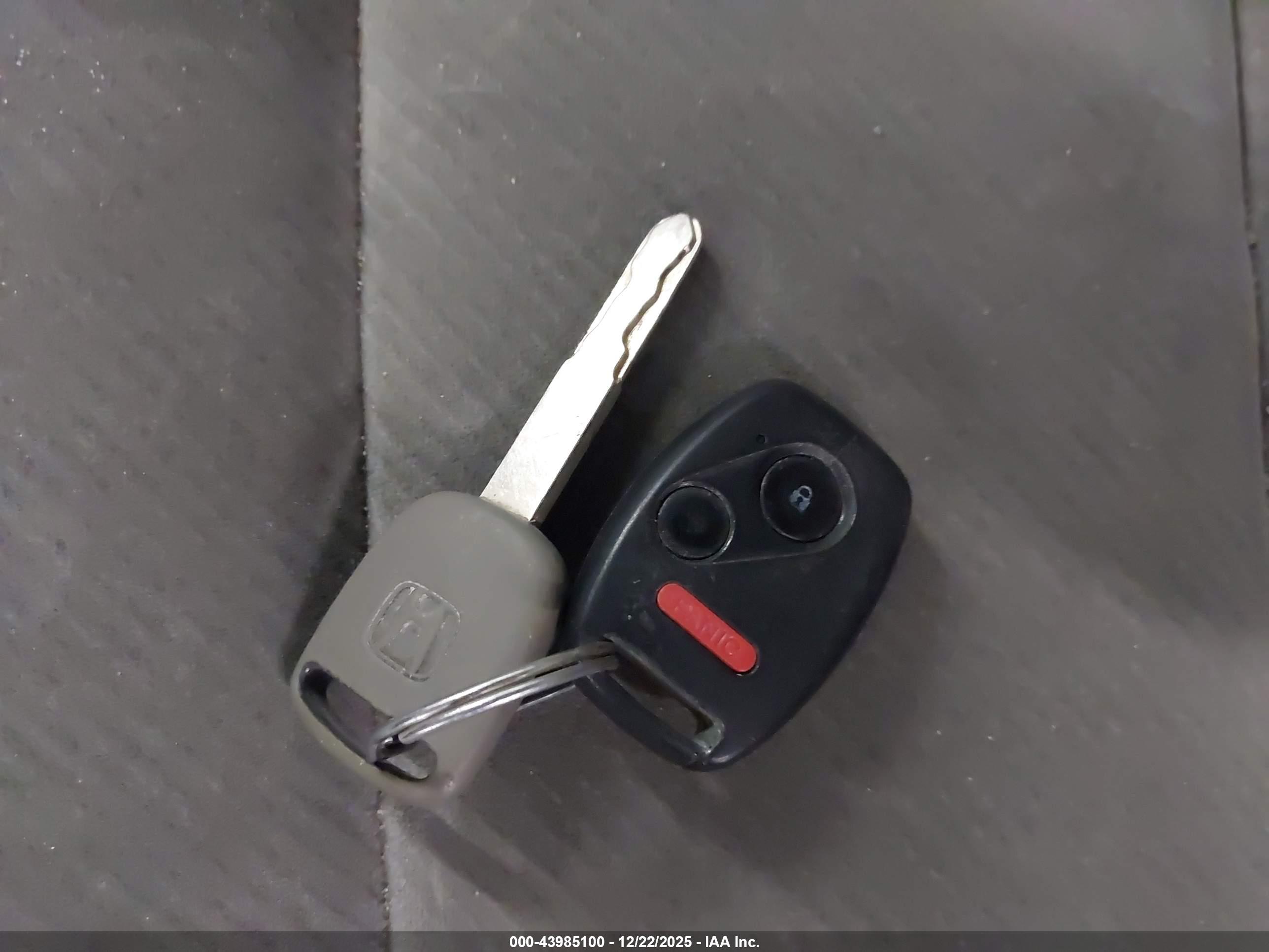 HONDA CIVIC image 11