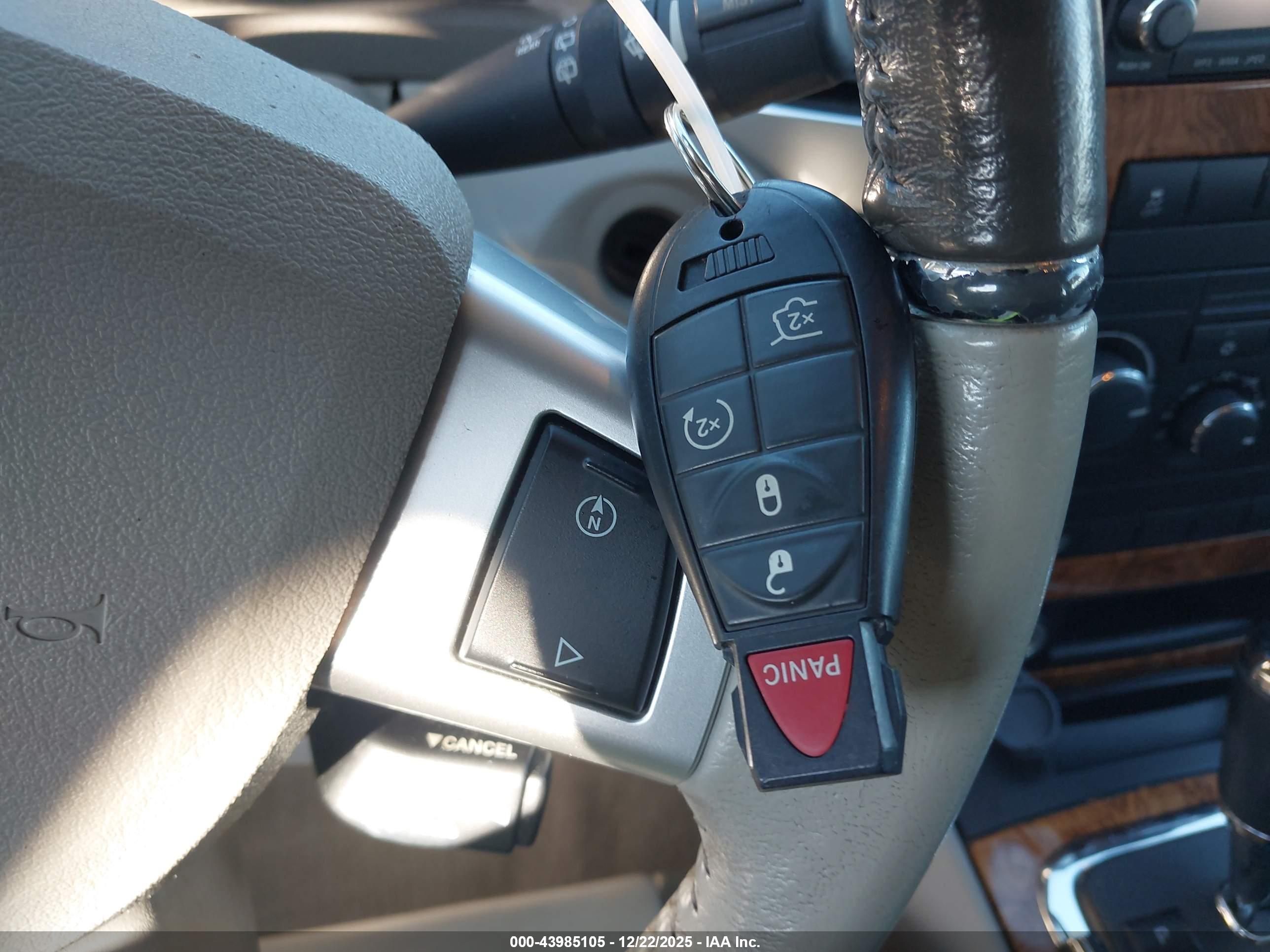 JEEP GRAND image 11