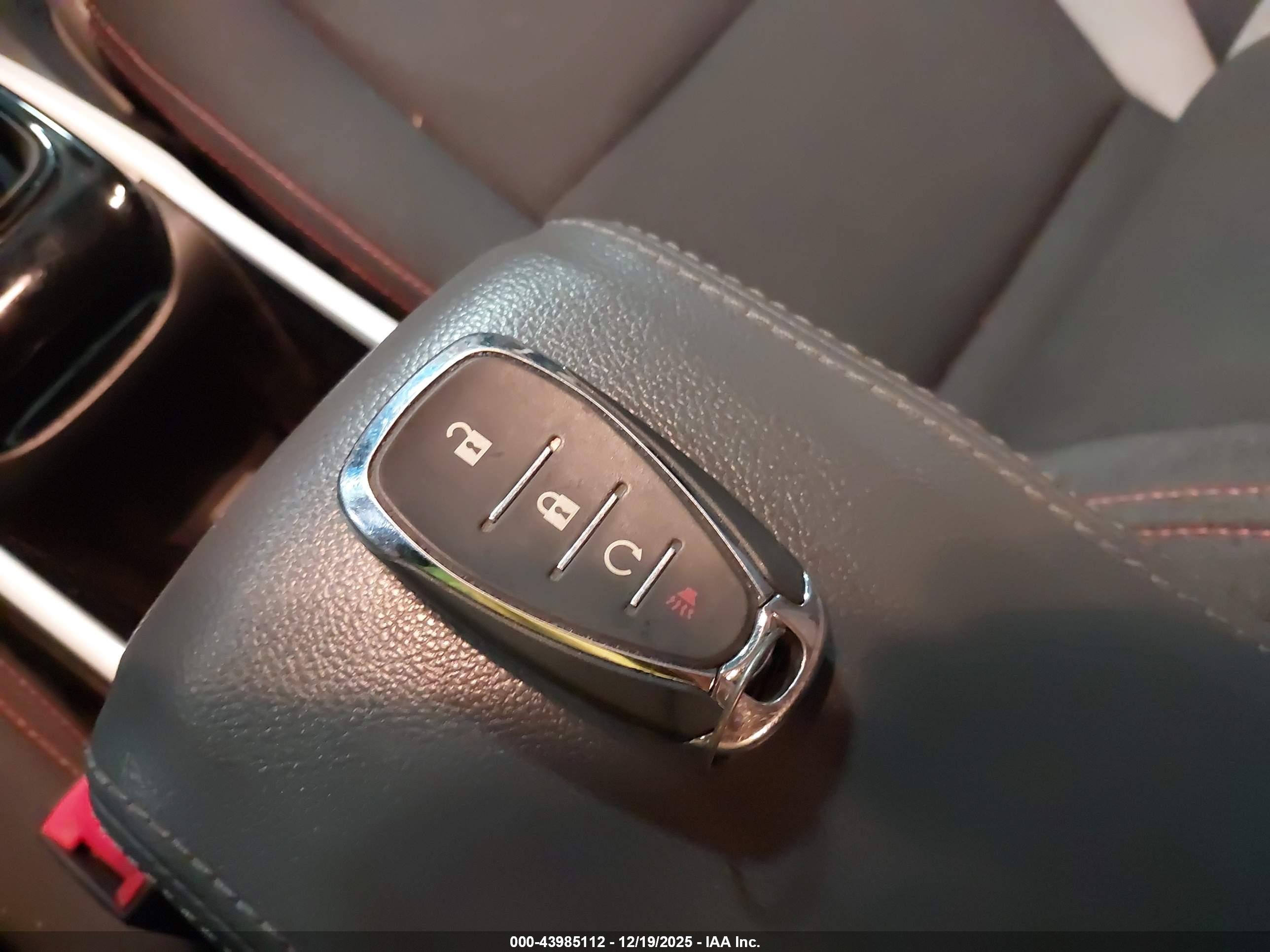 CHEVROLET BOLT image 11
