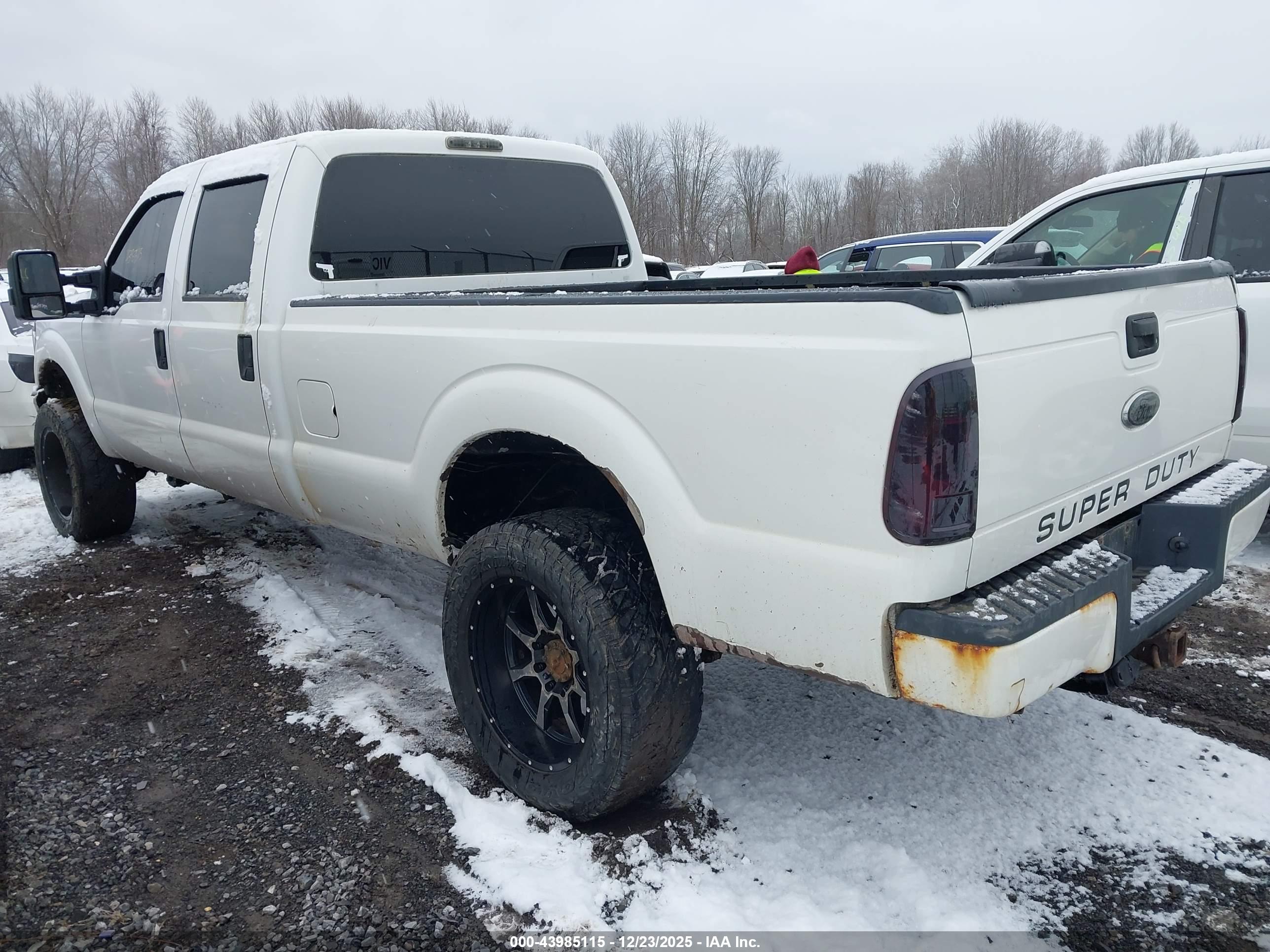 FORD F-350 image 3
