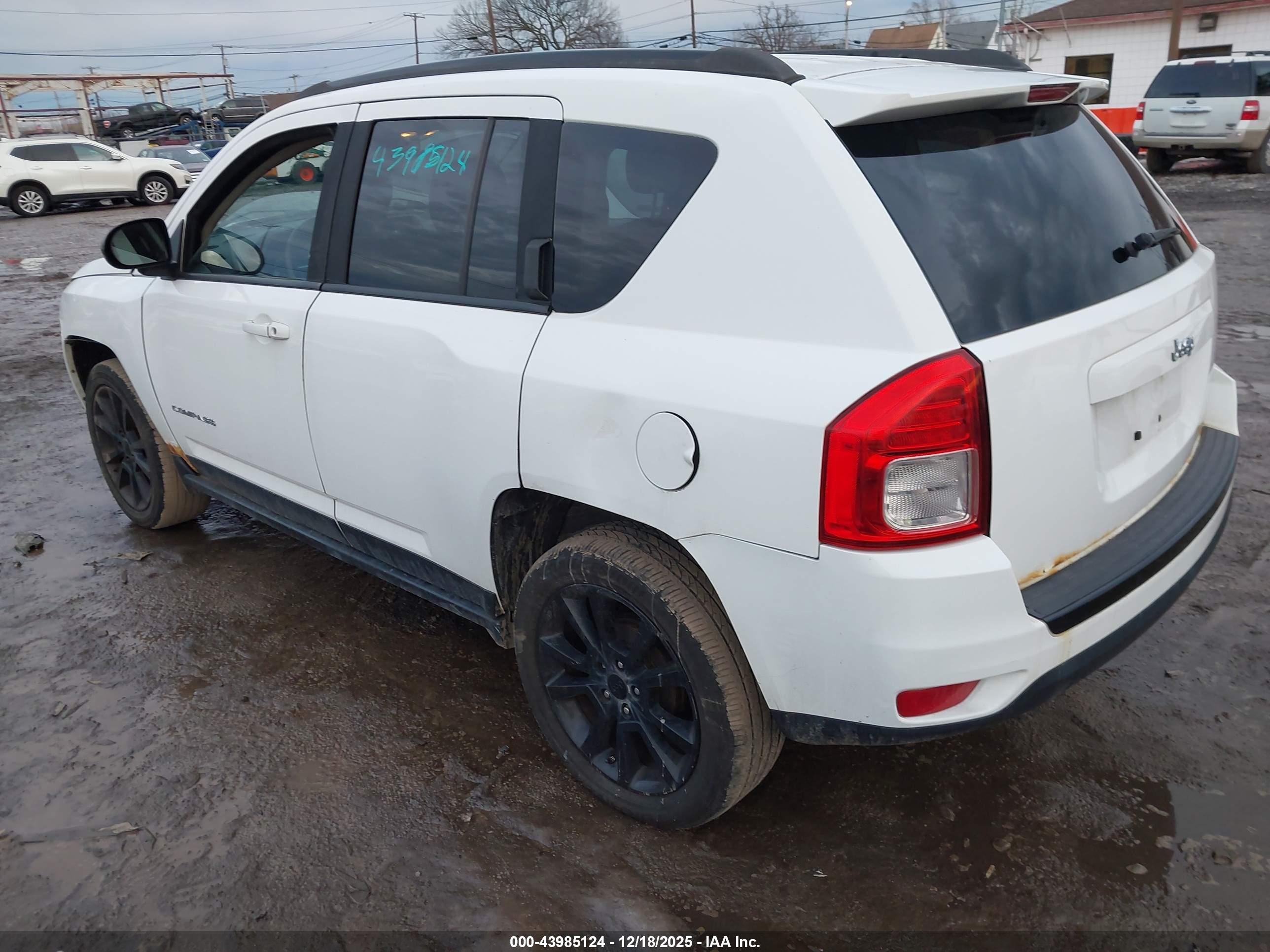JEEP COMPASS image 3