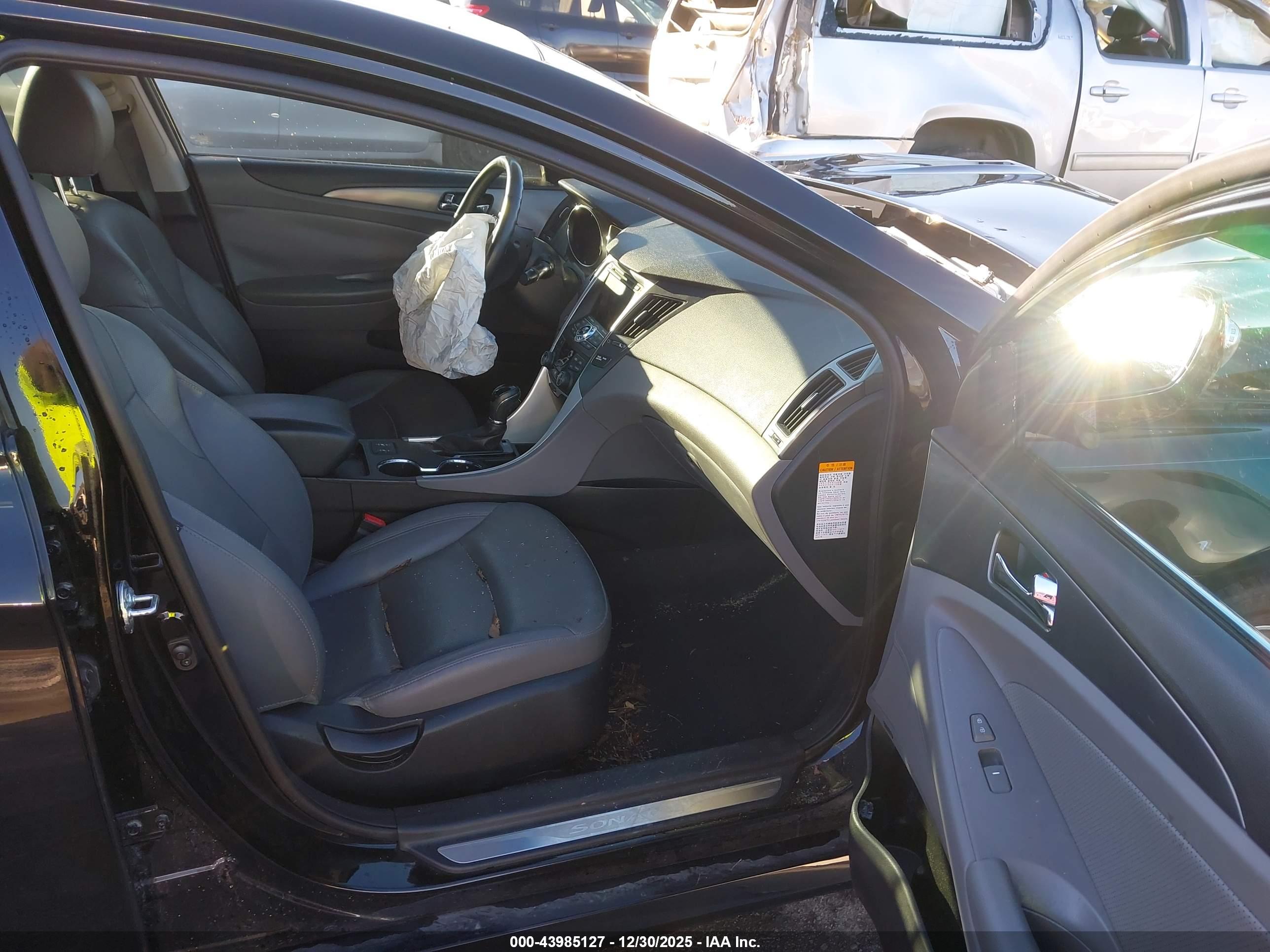 HYUNDAI SONATA image 5