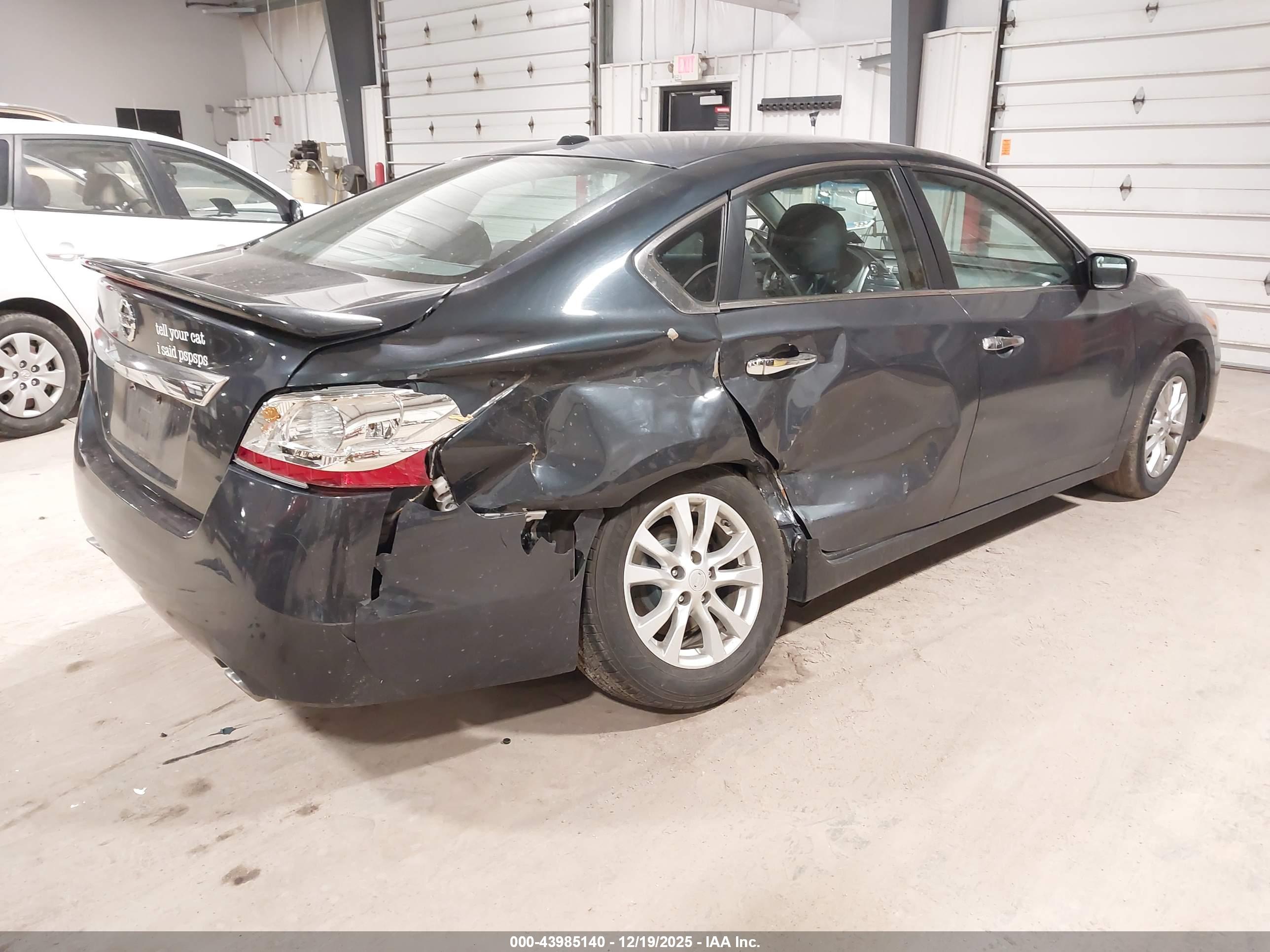 NISSAN ALTIMA image 4