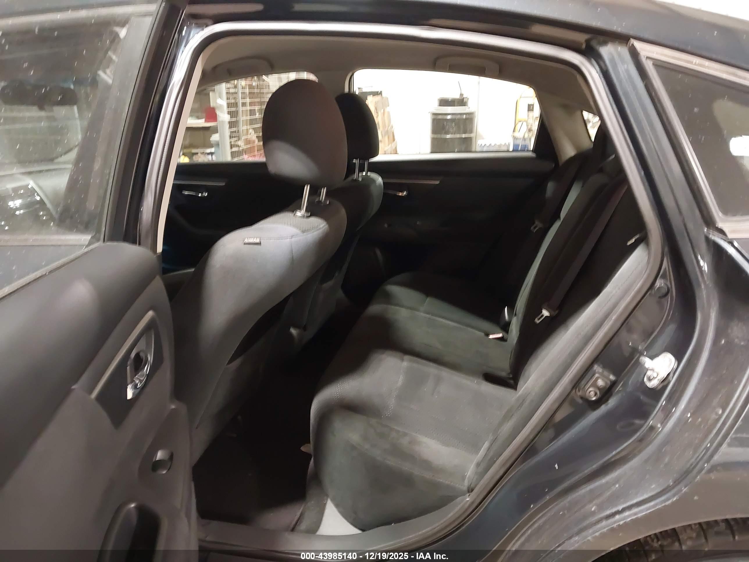 NISSAN ALTIMA image 8