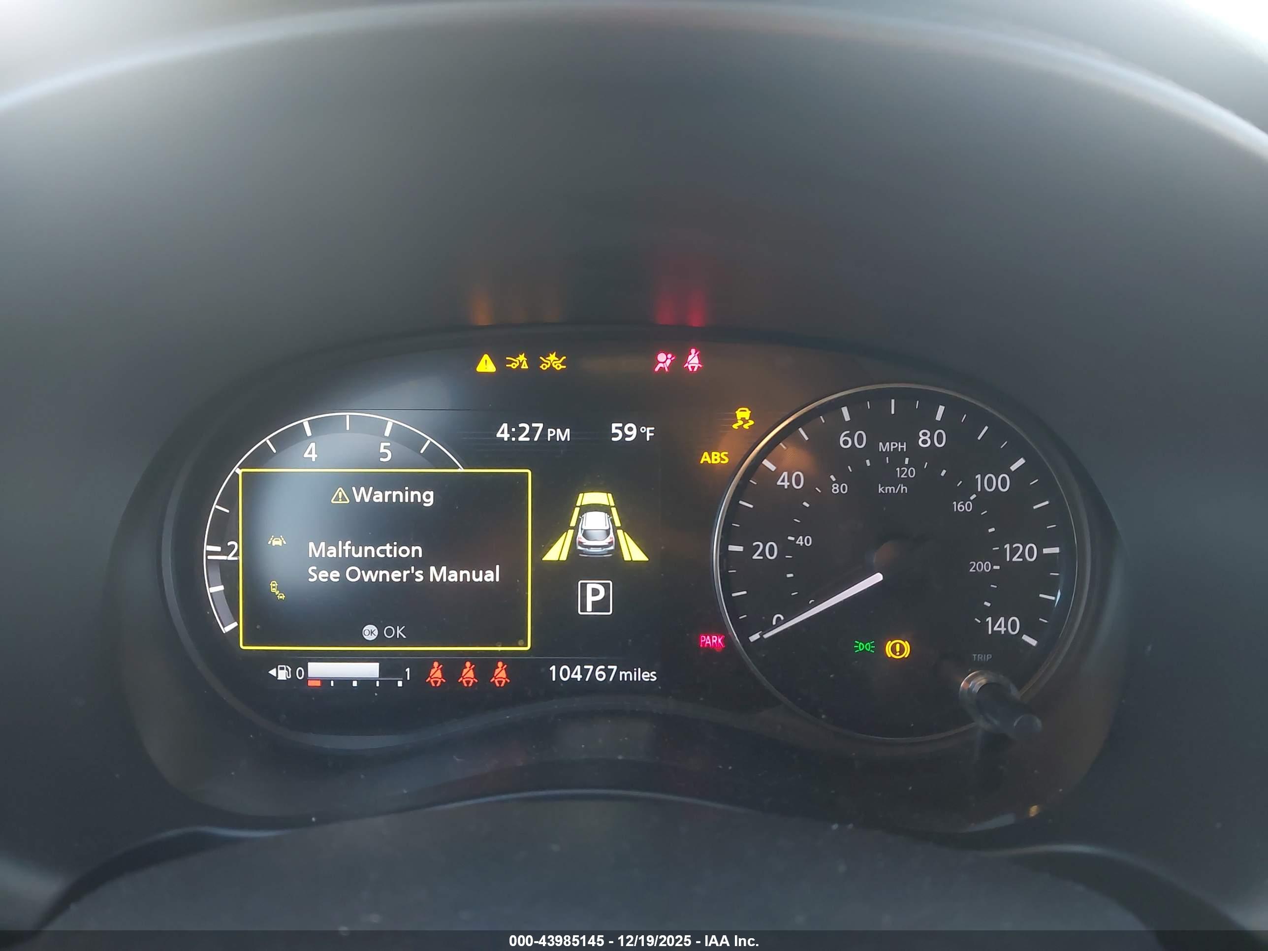 NISSAN KICKS image 7