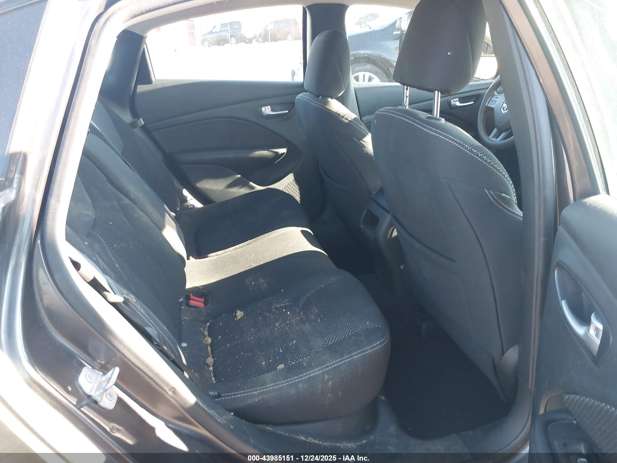 DODGE DART image 8