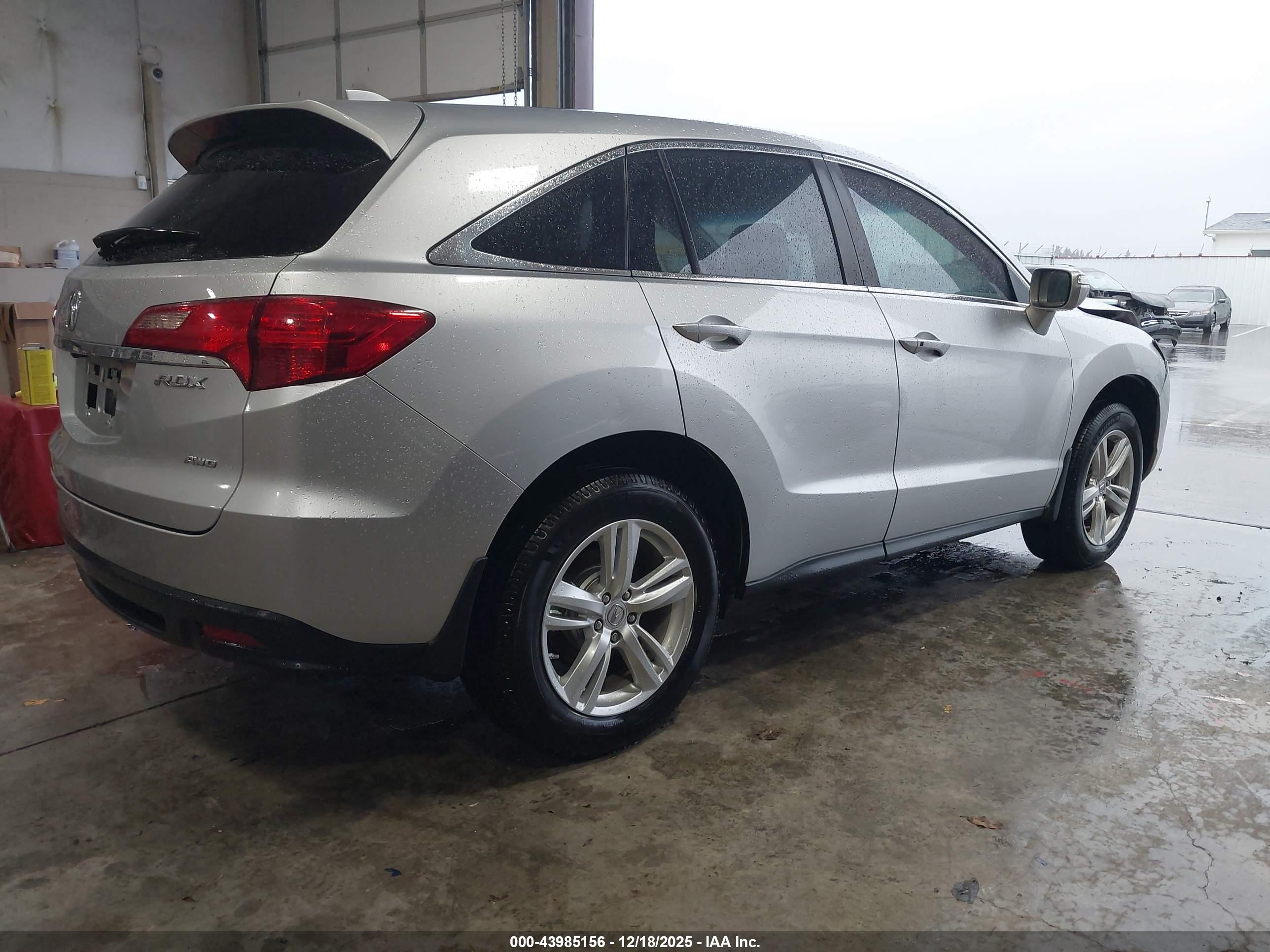 ACURA RDX image 4