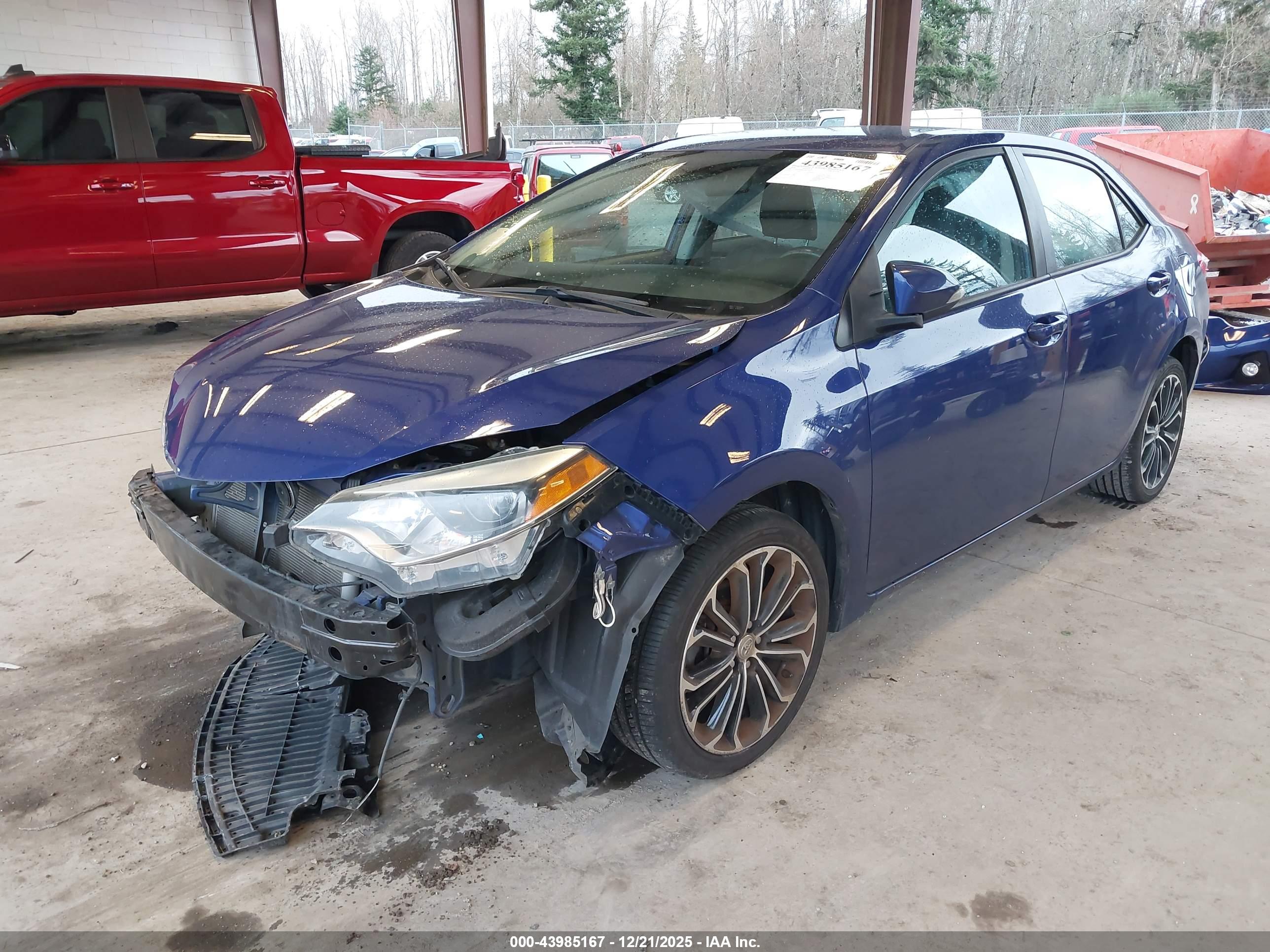 TOYOTA COROLLA image 2