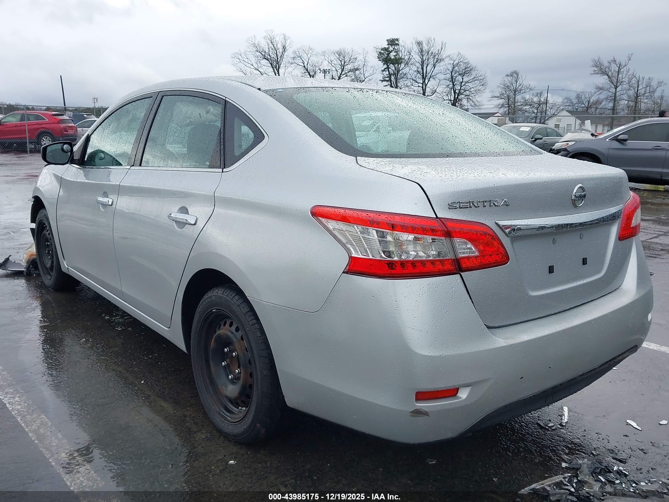 NISSAN SENTRA image 3