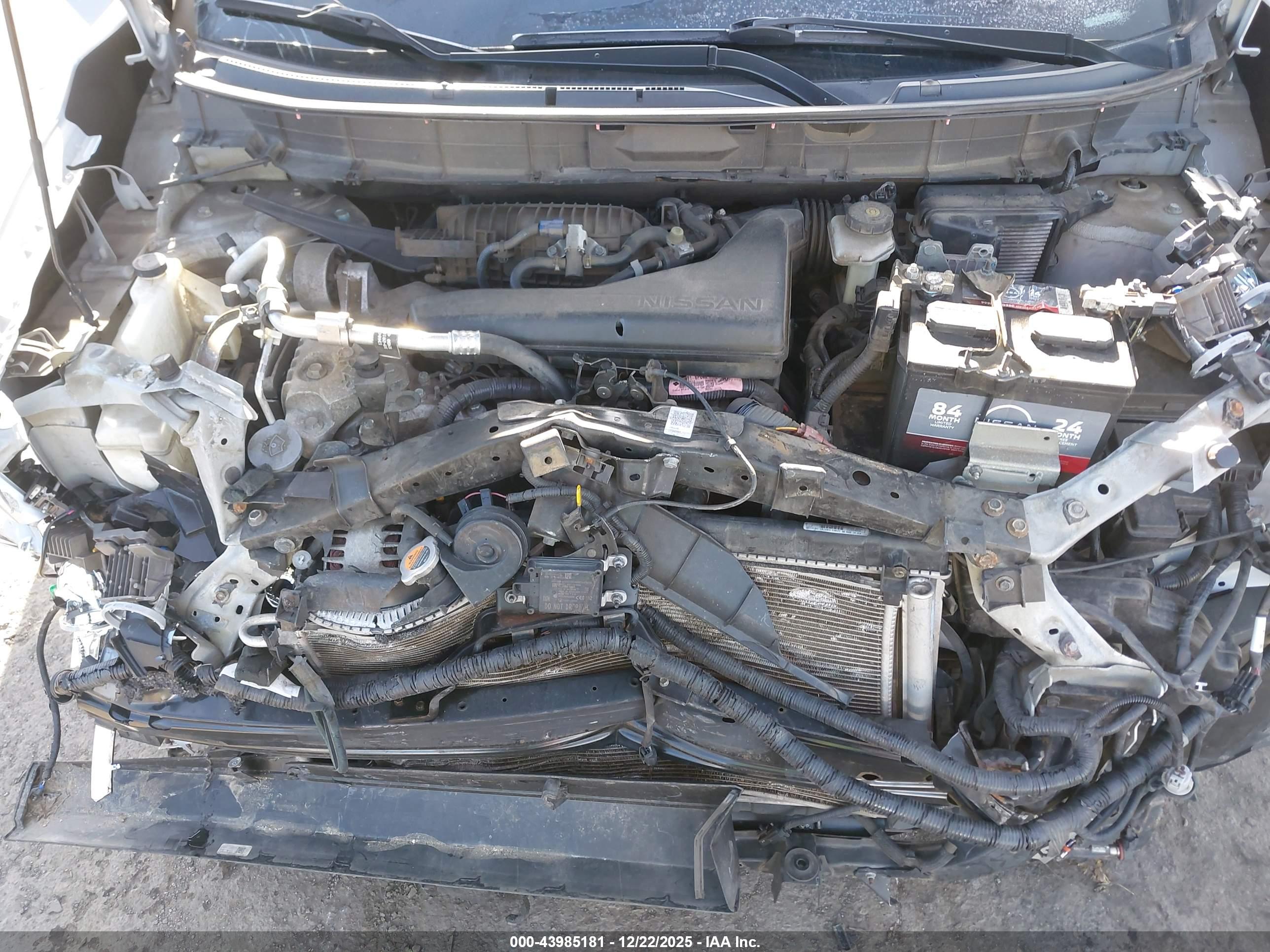 NISSAN ROGUE image 10